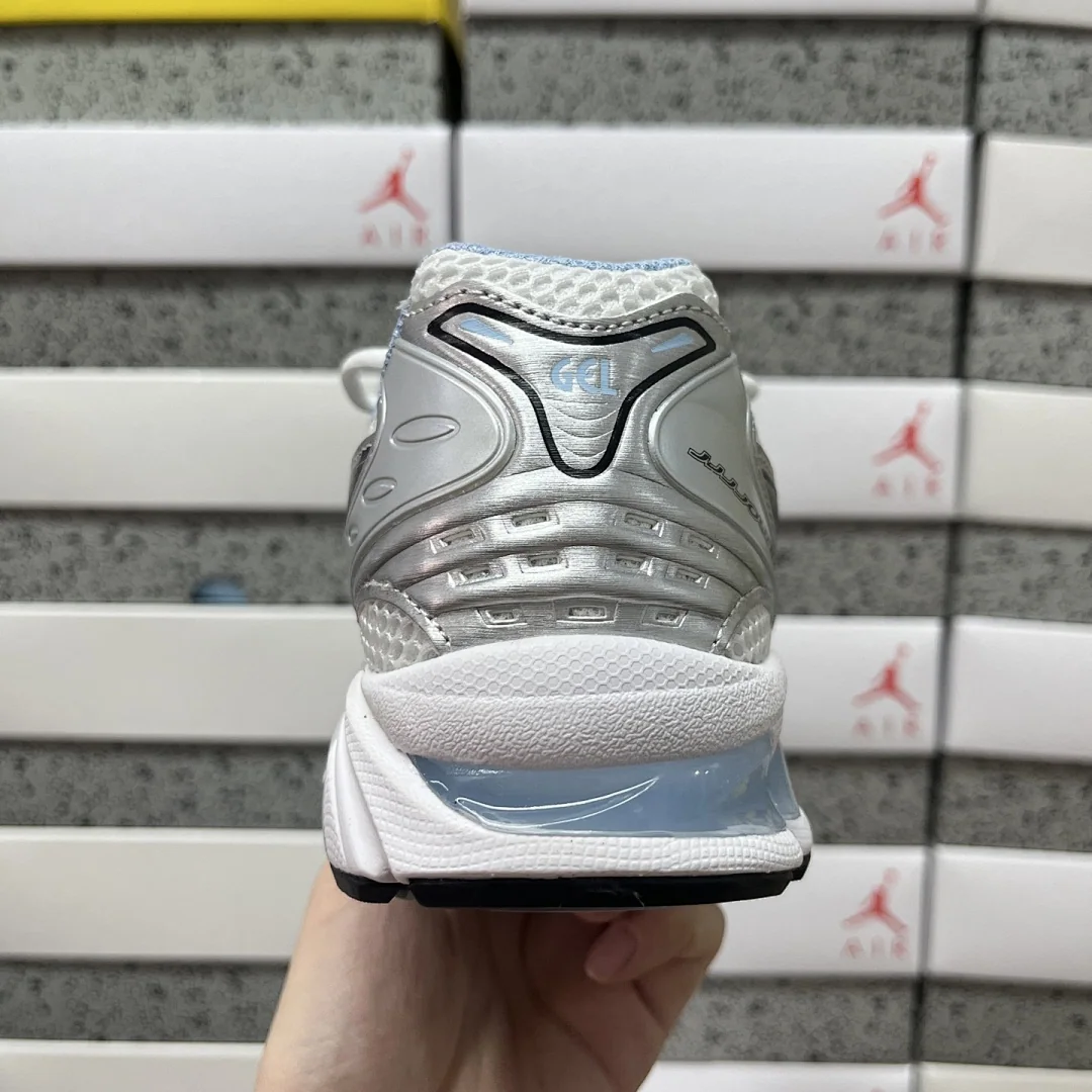 아식스 [TOP] 젤 카야노 14 1203A961-101 200307 Asics Gel-Kayano 14 JJJJound White Blue 상세 이미지 3