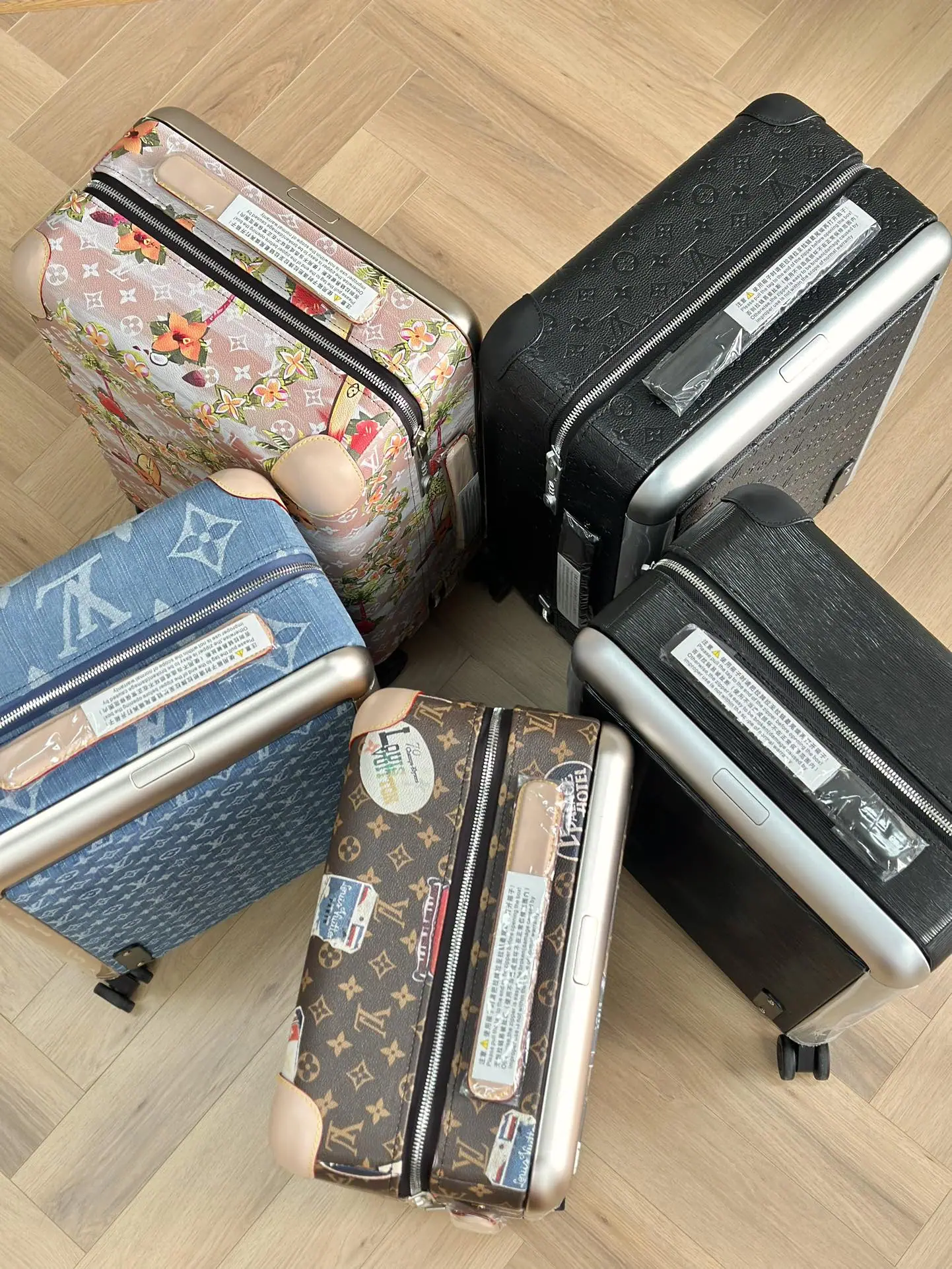 여행가방 루이비통 검은색 엠보싱 패턴 여행가방 상세 이미지 6