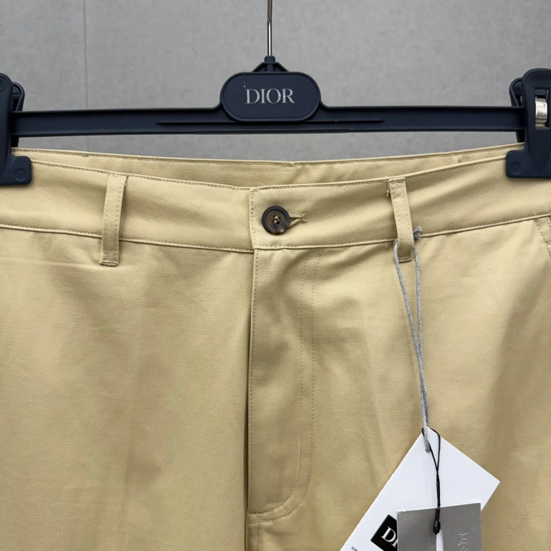 디올 코튼 개버딘 카고 반바지 상세 이미지 4