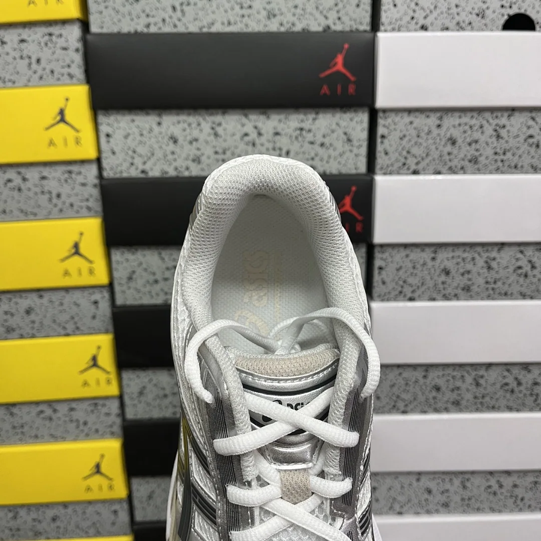 아식스 [ZC] 젤 카야노 14 1203A537-110 200324 Asics Gel-Kayano 14 White Graphite Grey 상세 이미지 6