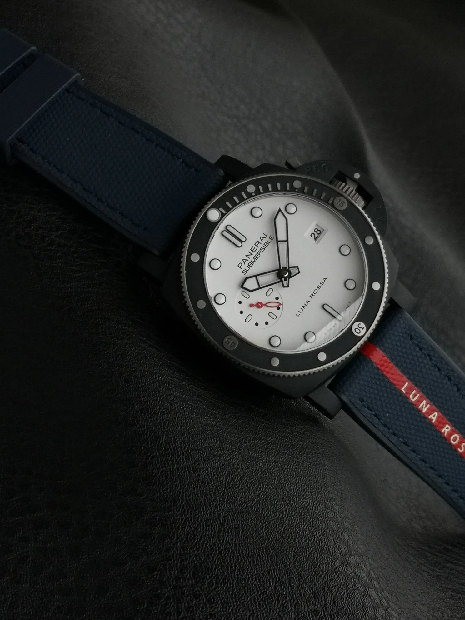 파네라이 서브머시블 PAM1543 블루 다이얼 한정판 자동 VS 공장 레플리카 43861 Panerai 상세 이미지 4