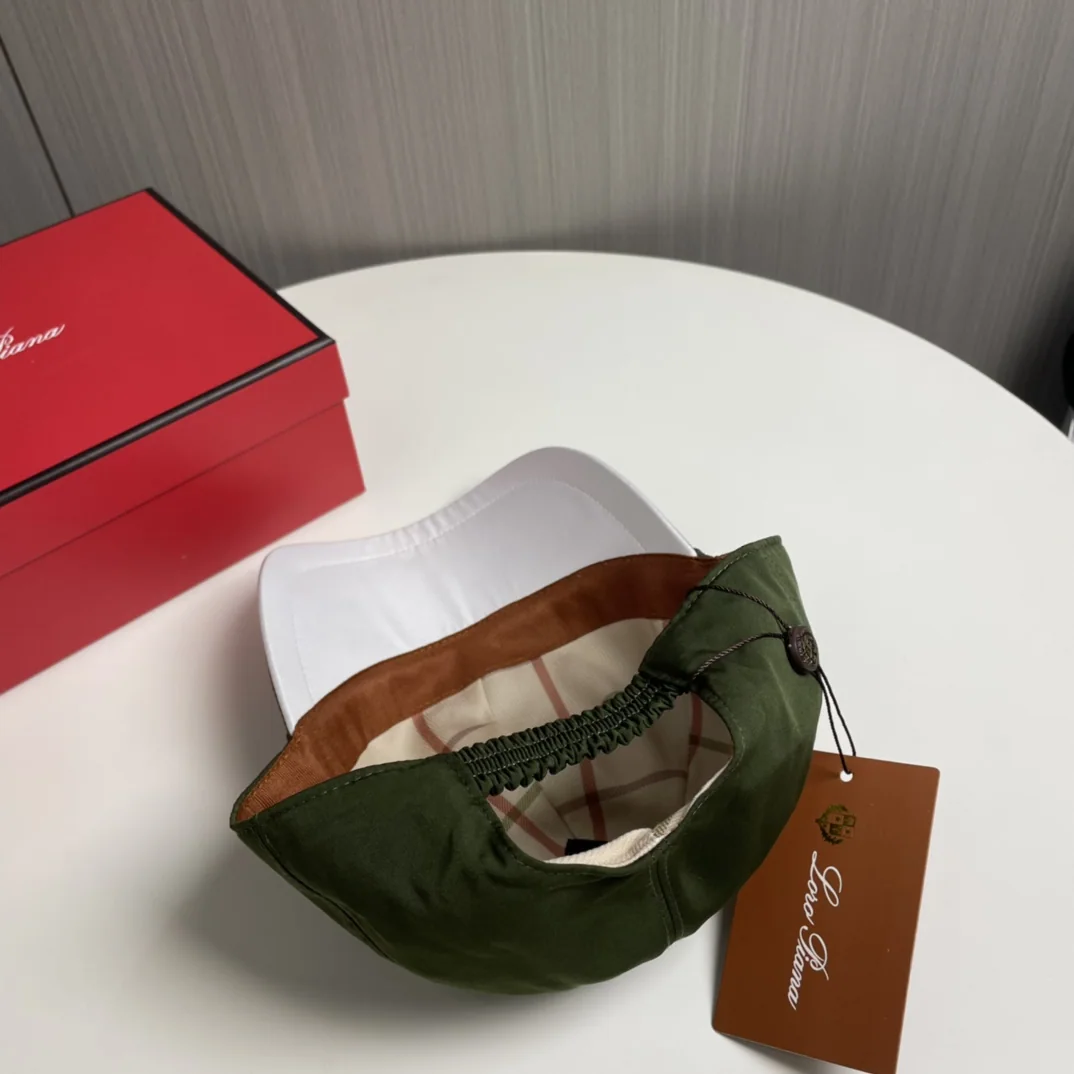 로로피아나 베이스볼 캡 상세 이미지 3