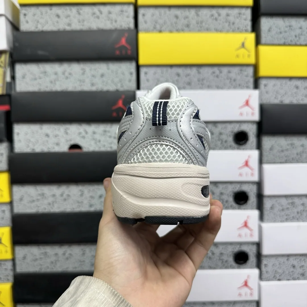 뉴발란스 [WZ] 530 MR530KA 202043 New Balance 530 Steel Grey 상세 이미지 2