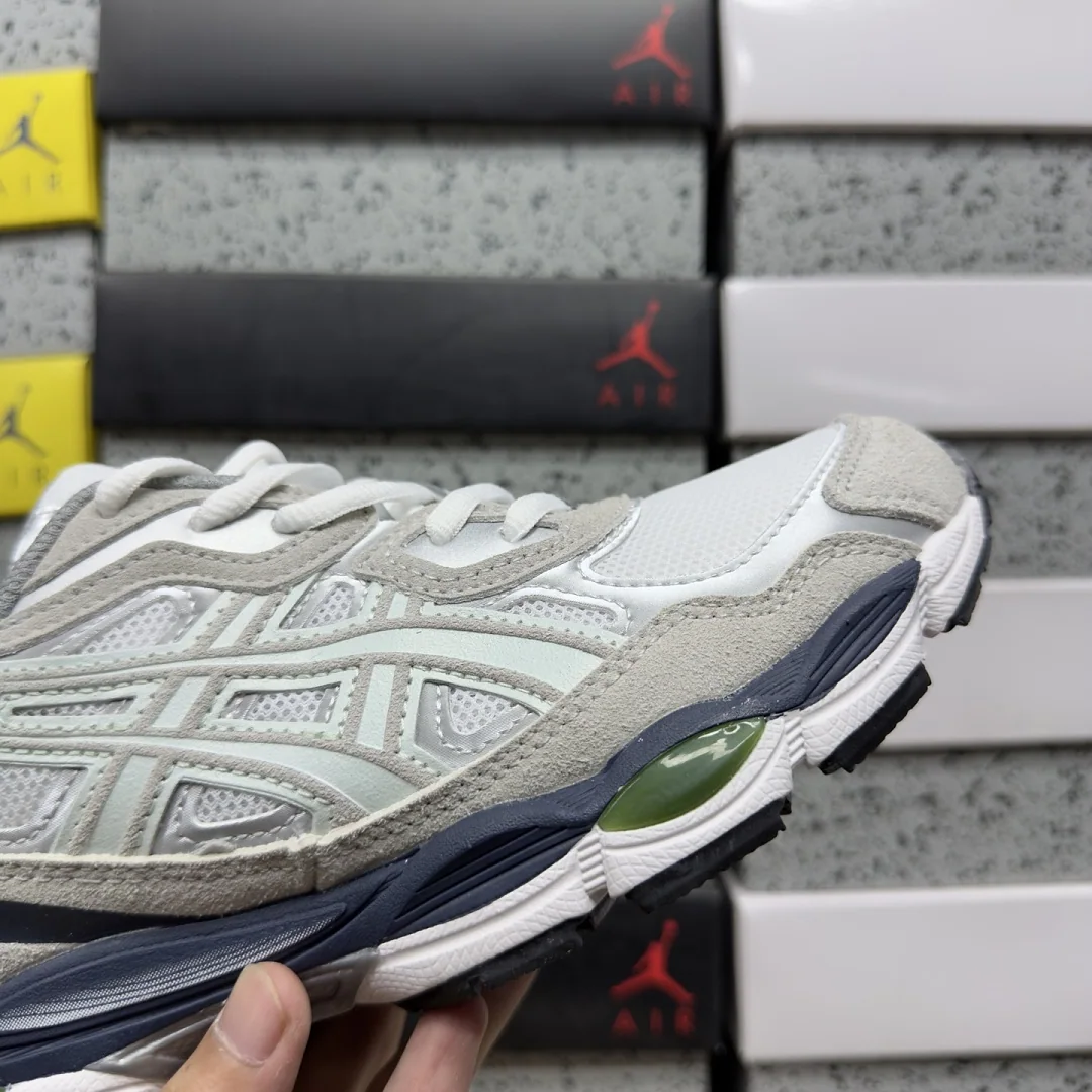 아식스 [WZ] 젤 NYC 1203A383-109 200468 Asics Gel-NYC White Glacier Grey 상세 이미지 8