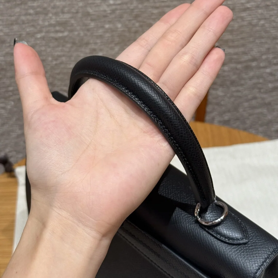 에르메스 켈리 25 블랙 실버 하드웨어 가방 상세 이미지 6