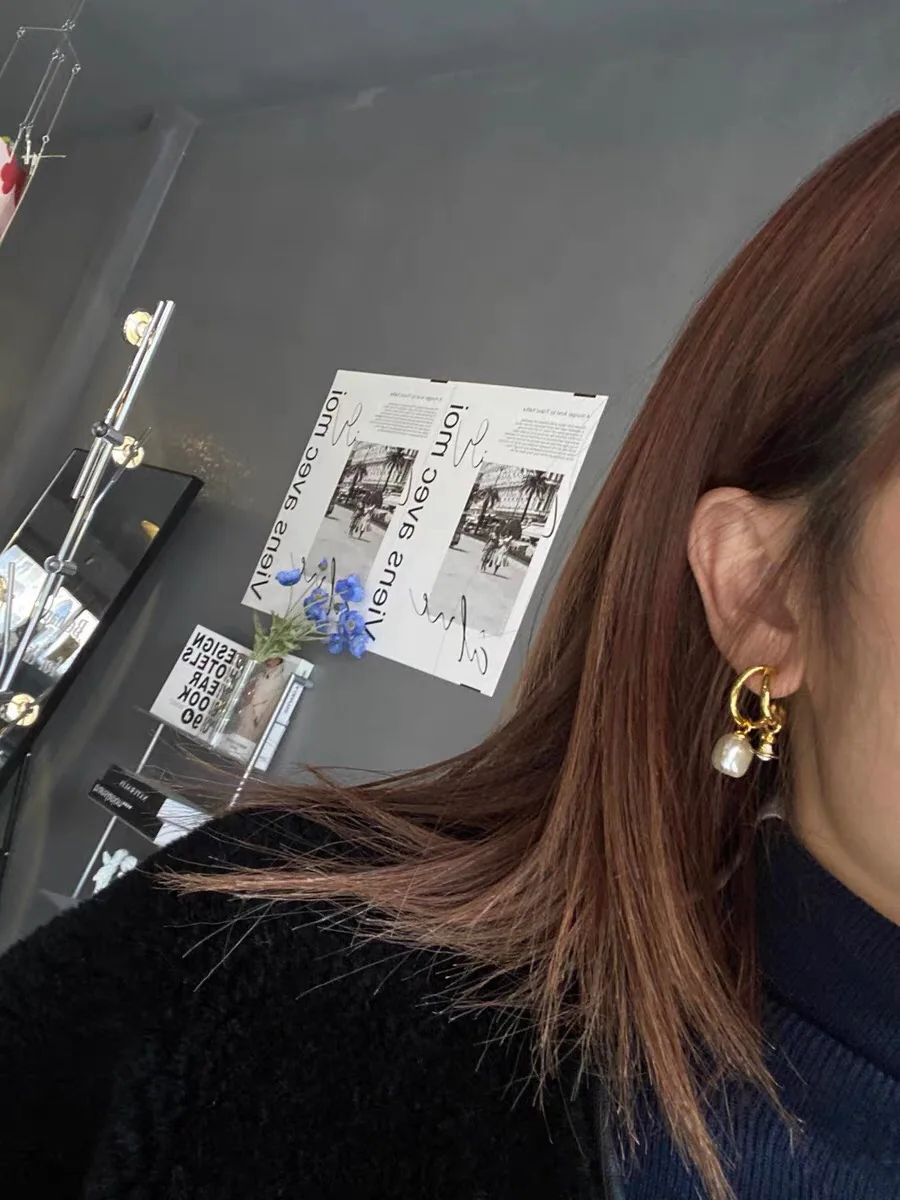 비비안웨스트우드 새턴 귀걸이 상세 이미지 2