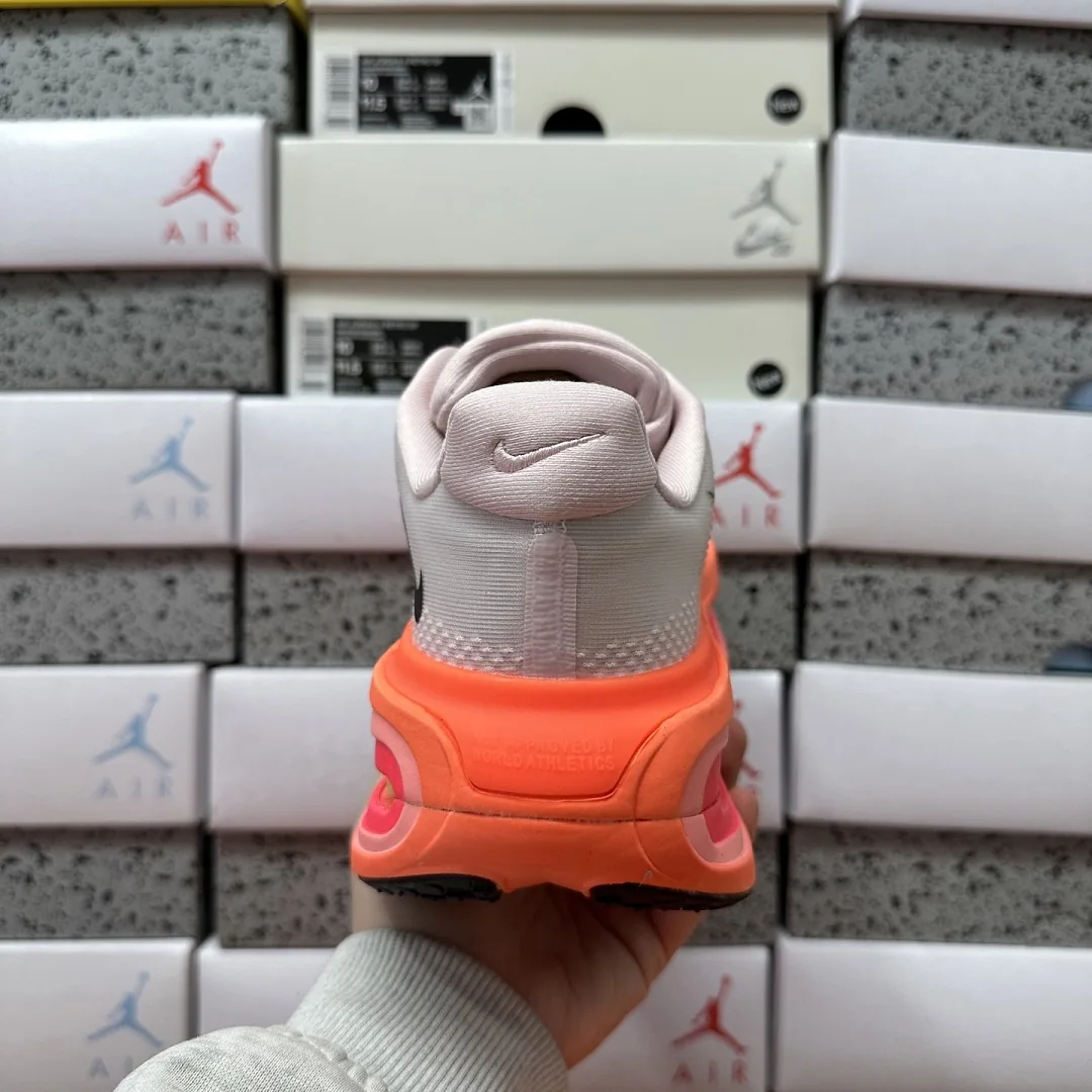 나이키 [5A] 보메로 프리미엄 핑크 오렌지 HQ2050-442 201625 Nike Vomero Premium 상세 이미지 4