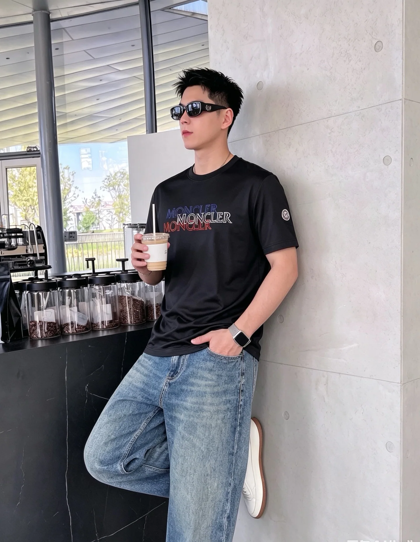 몽클레어 크루넥 반팔 티셔츠 상세 이미지 5
