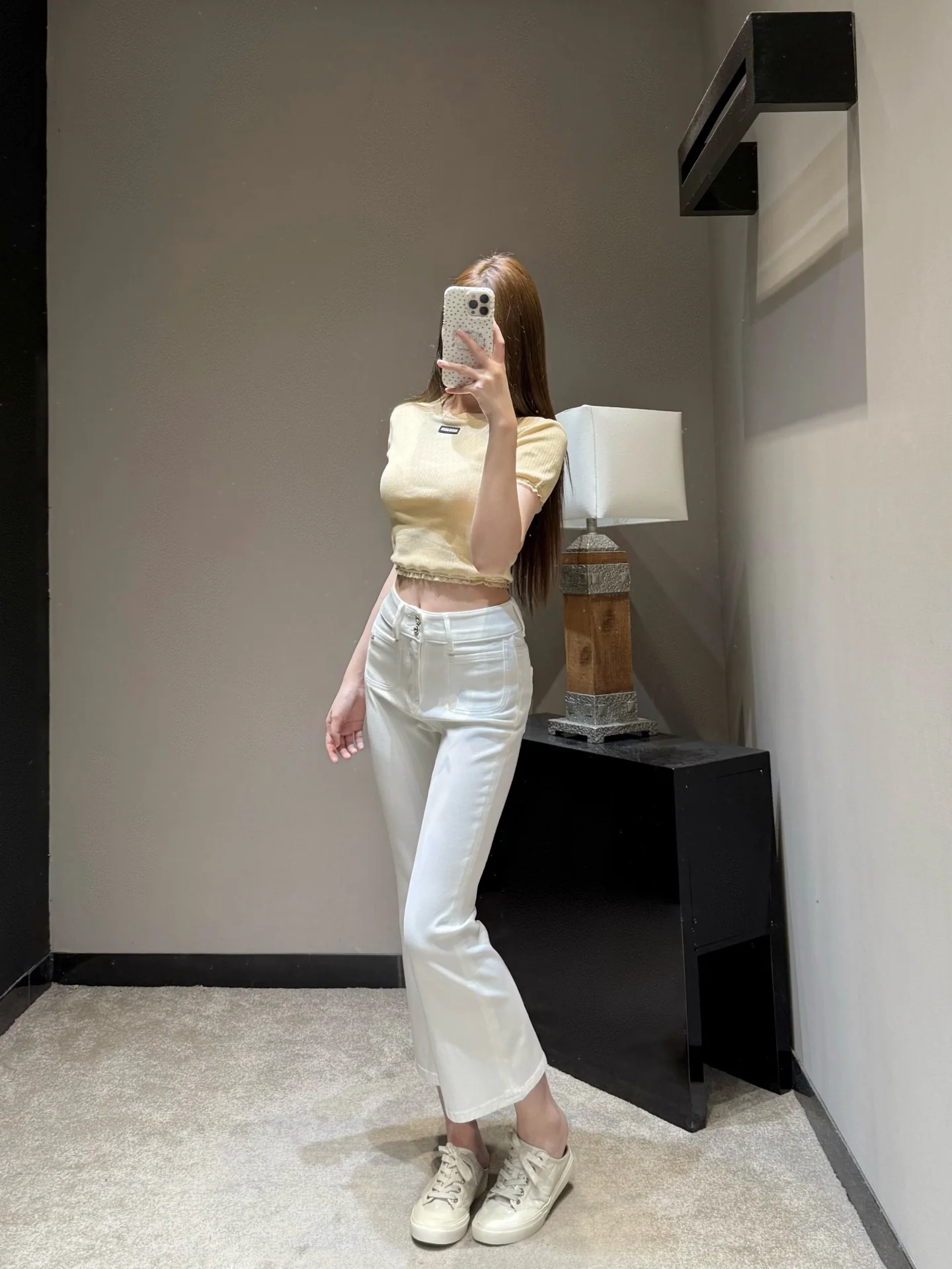디올 화이트 하이웨이스트 플레어 진 바지 상세 이미지 5