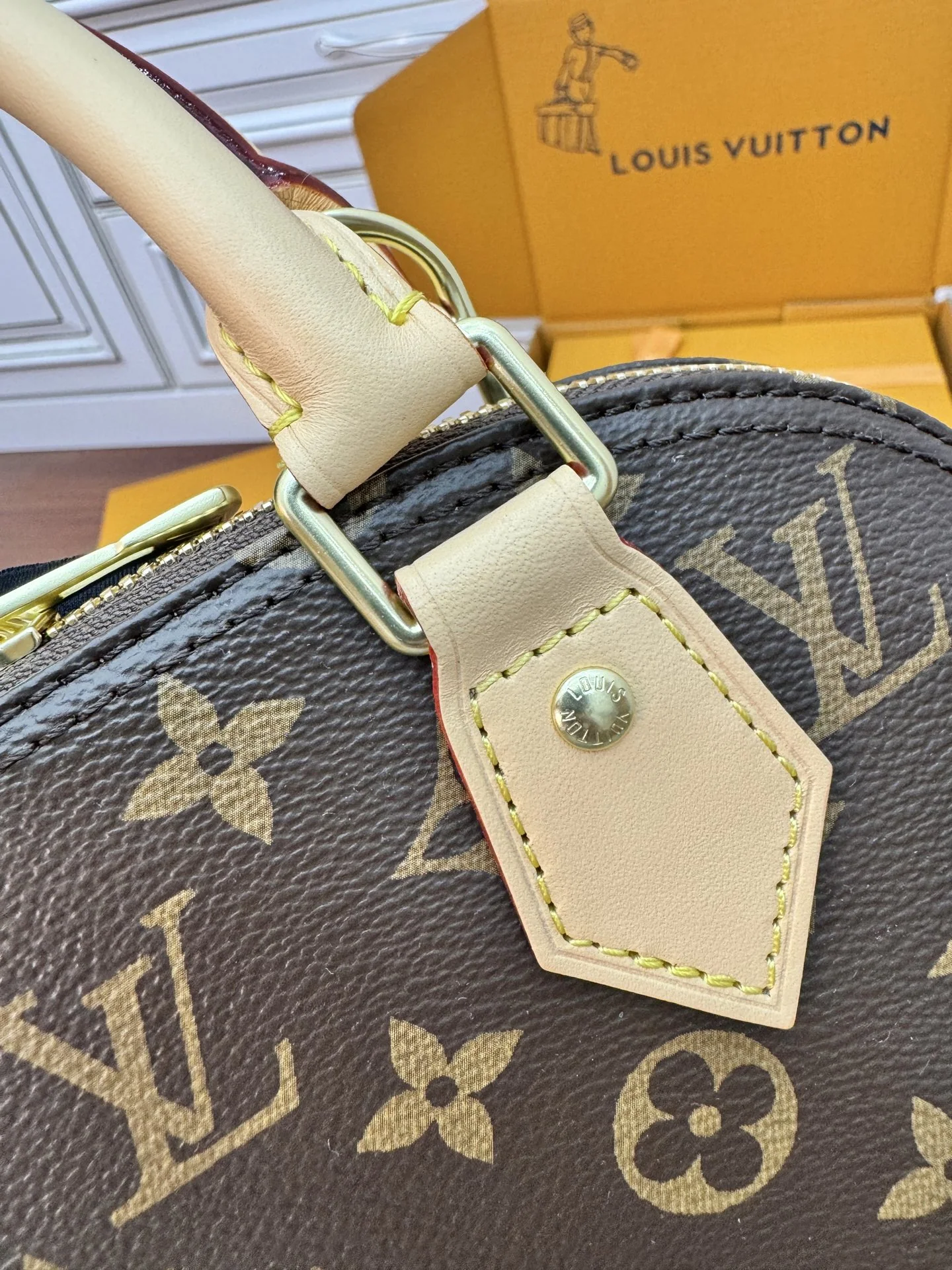 루이비통 M53152 다이아몬드 패턴 가방 상세 이미지 6