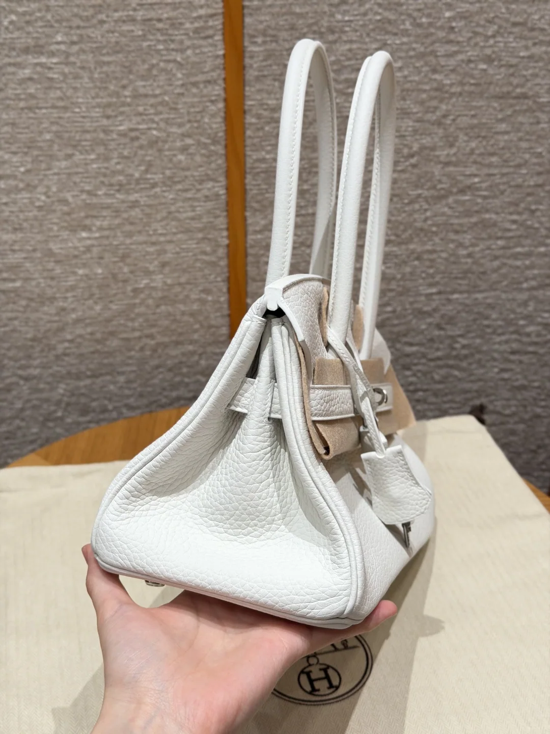에르메스 버킨 숄더29 상세 이미지 2