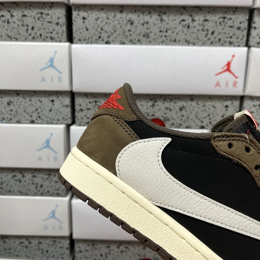 나이키 [PK4.0] 블랙 브라운 CQ4277-001 201932 Nike Travis Scott Mocha 상세 이미지 3