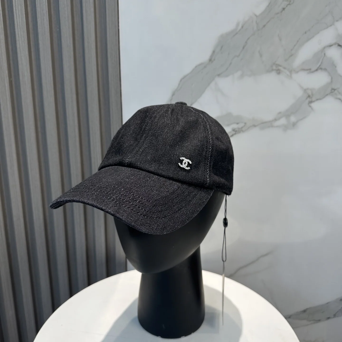 샤넬 데님 블루 레트로 베이스볼 모자 상세 이미지 1