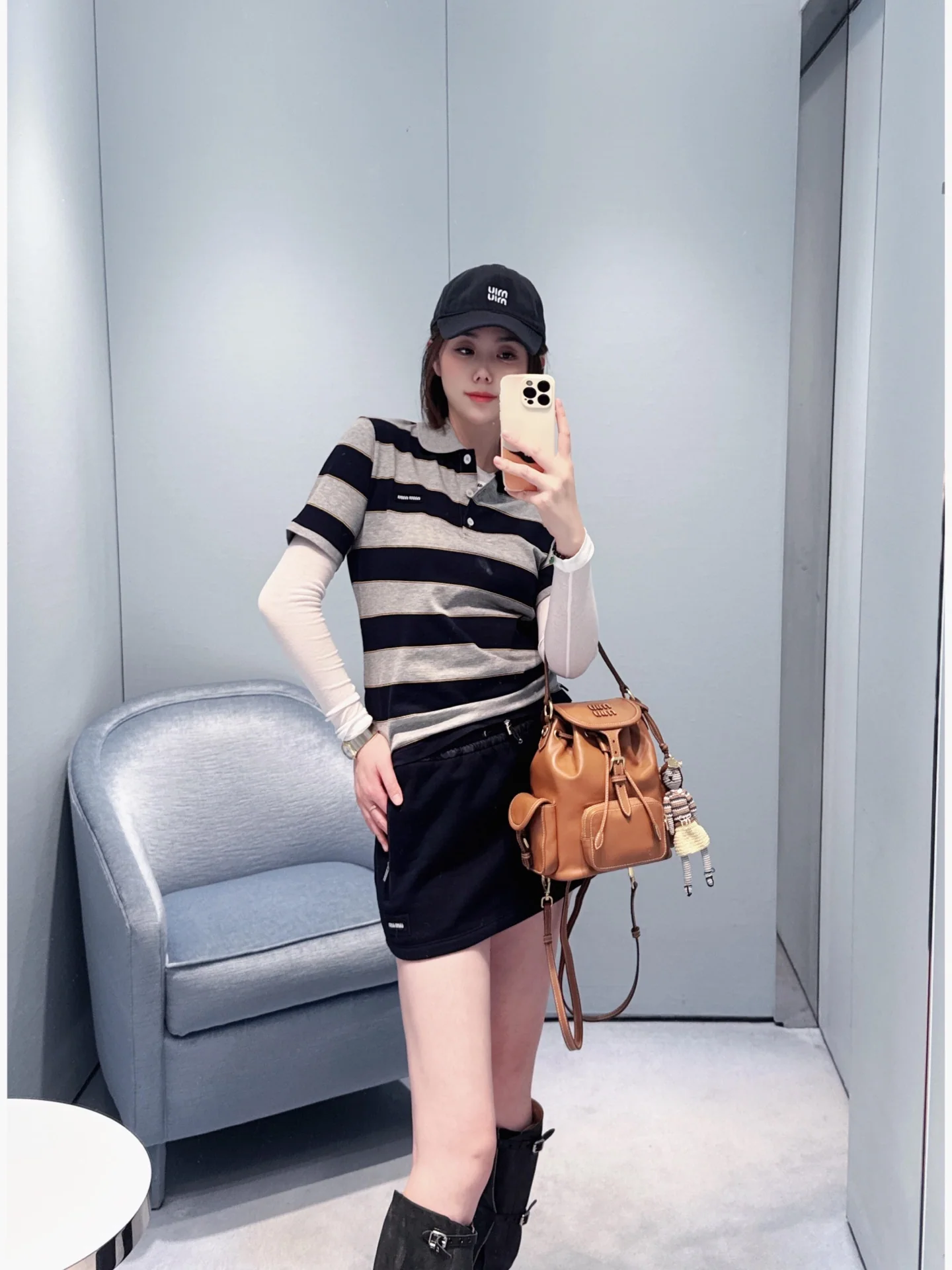 미우미우 여성 반팔 26SS 상세 이미지 3