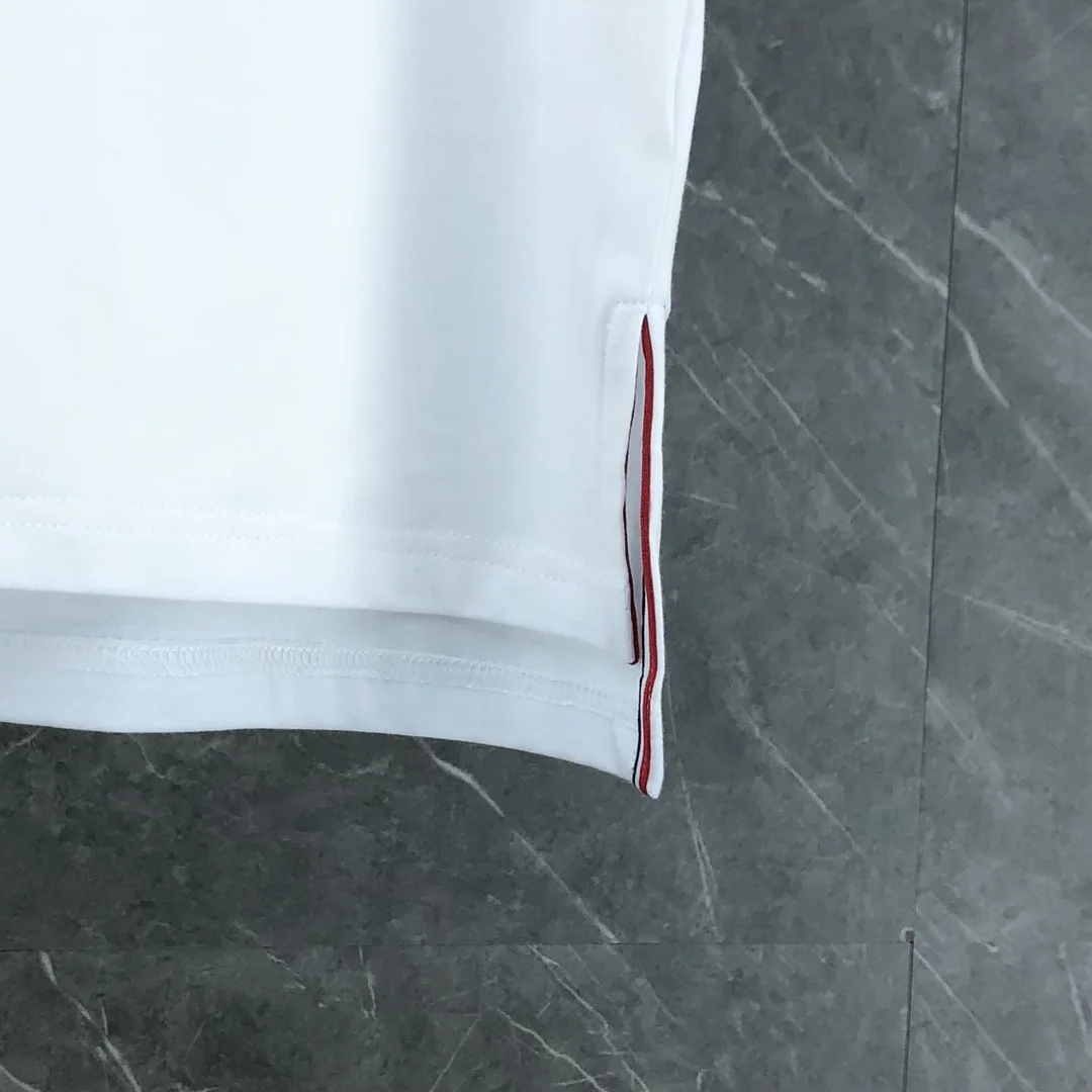 톰브라운 닻 장식 슬릿 코튼 반팔 티셔츠 상세 이미지 7