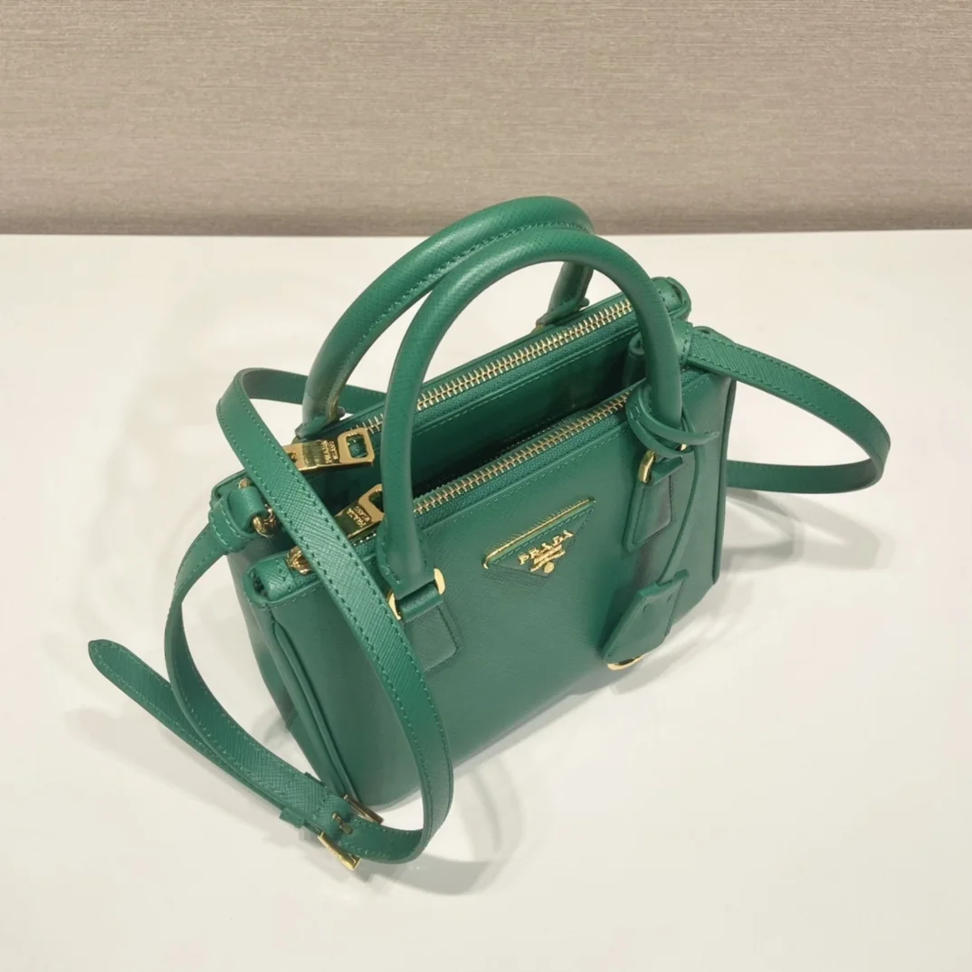 프라다 사피아노 가죽 가레리아 핸드백 1BA906 상세 이미지 2