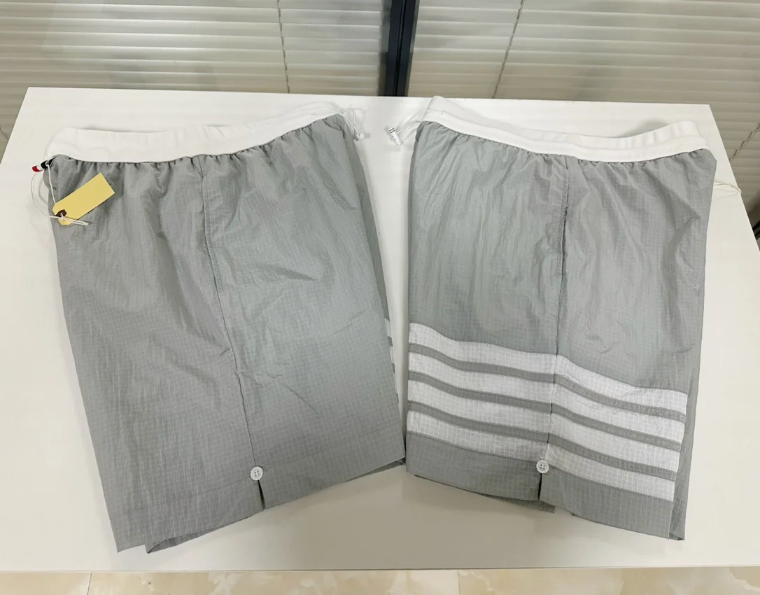 톰브라운 체크 리브 남성 니트 레플리카 46712 Thom Browne Shorts 상세 이미지 4