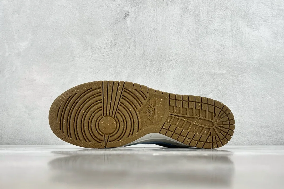 나이키덩크 커스텀 덩크 로우 SE 신발 DO9457 상세 이미지 4
