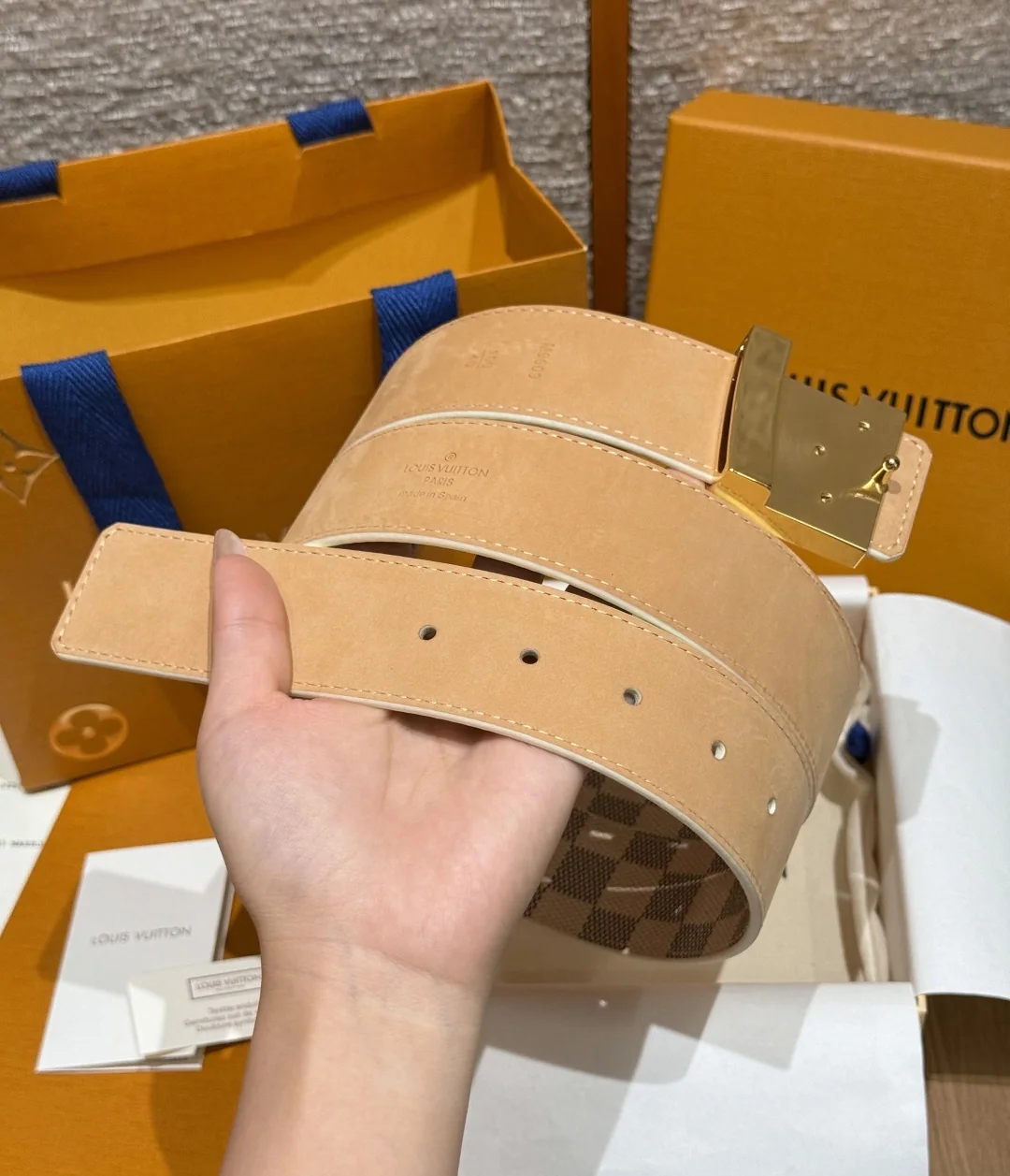 루이비통 이니셜 40mm 리버시블 벨트 상세 이미지 5