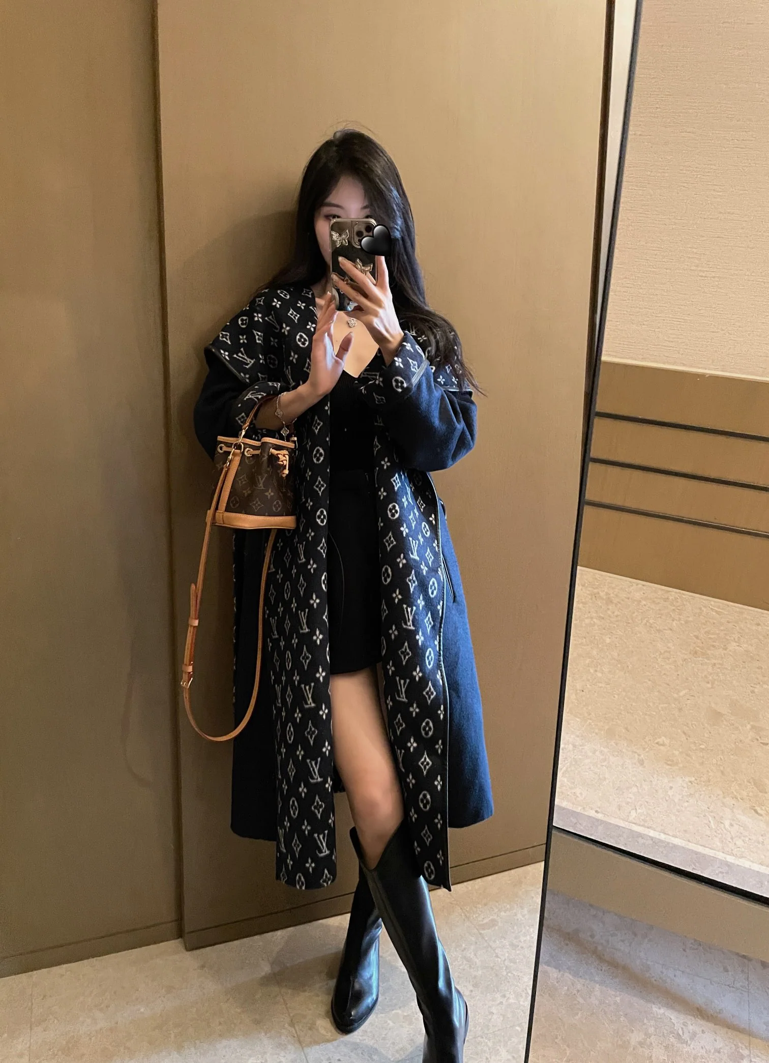 루이비통 캐시미어 오버사이즈 후드 코트 154127
