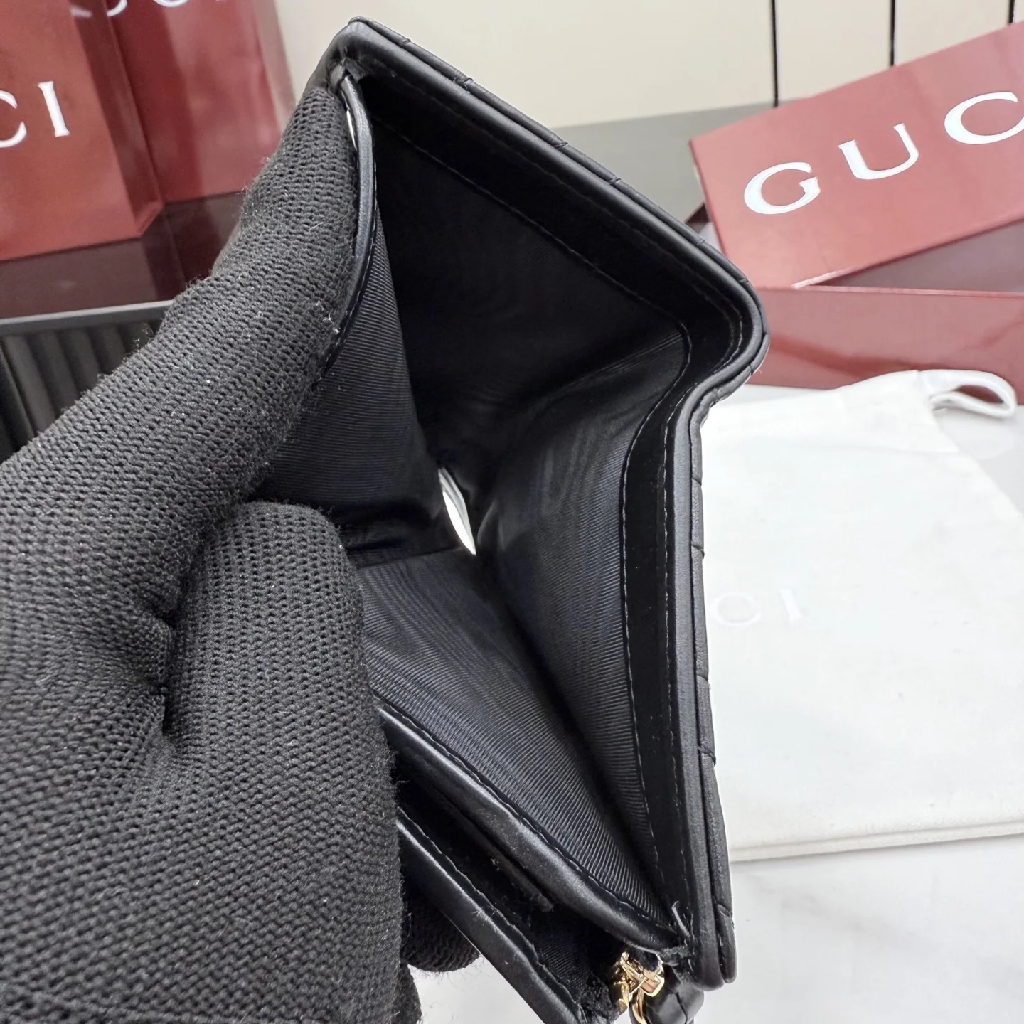 구찌 GG 마몬트 퀼팅 카드 지갑 상세 이미지 9