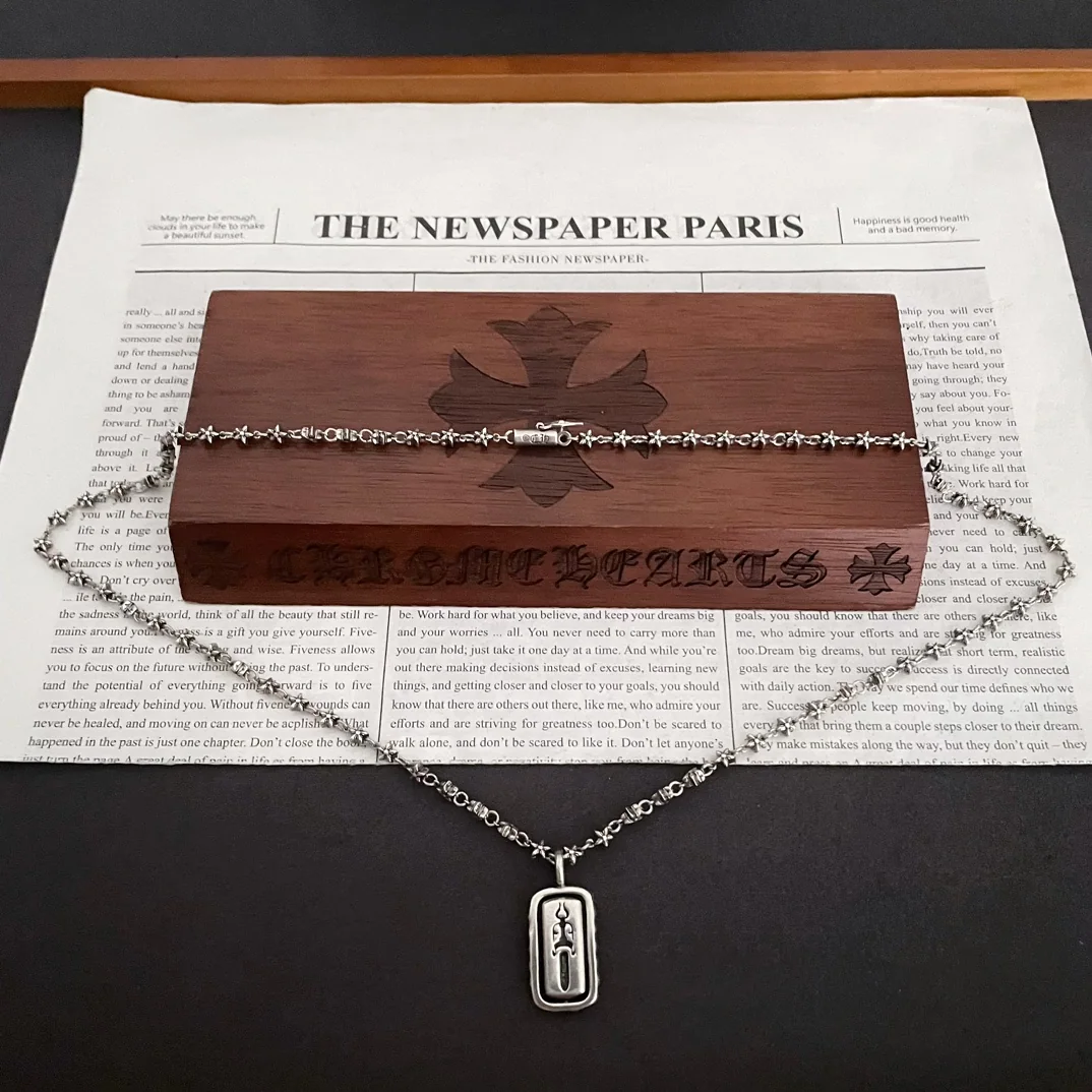 크롬하츠 레트로 파이브 스타 크로스 펜던트 목걸이 상세 이미지 2