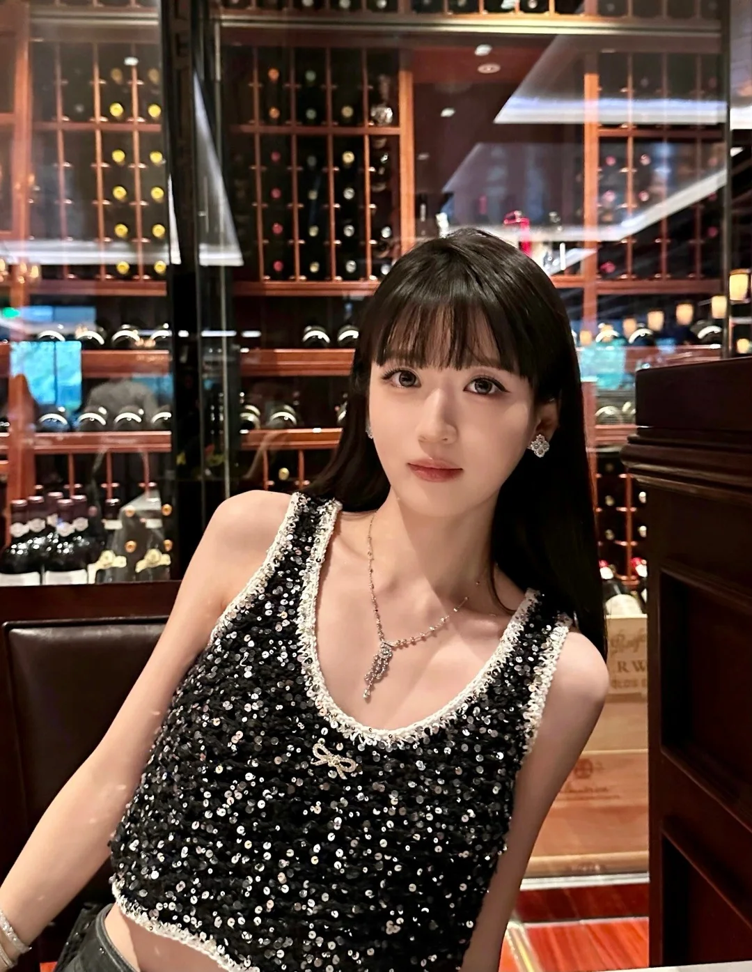 해리윈스턴 다이아몬드 루프 귀걸이 상세 이미지 3
