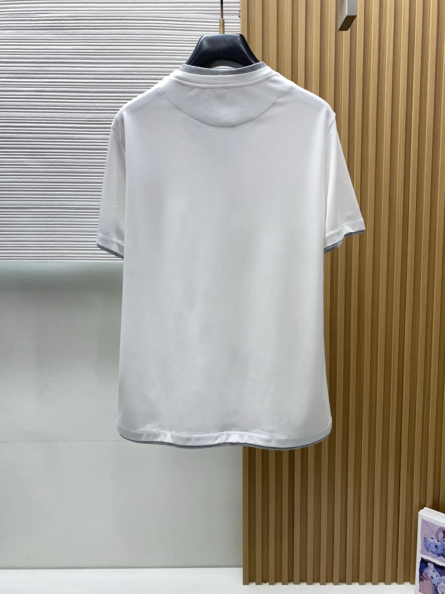 브루넬로쿠치넬리 100 수 머서라이즈드 코튼 남성 반팔 티셔츠 상세 이미지 9