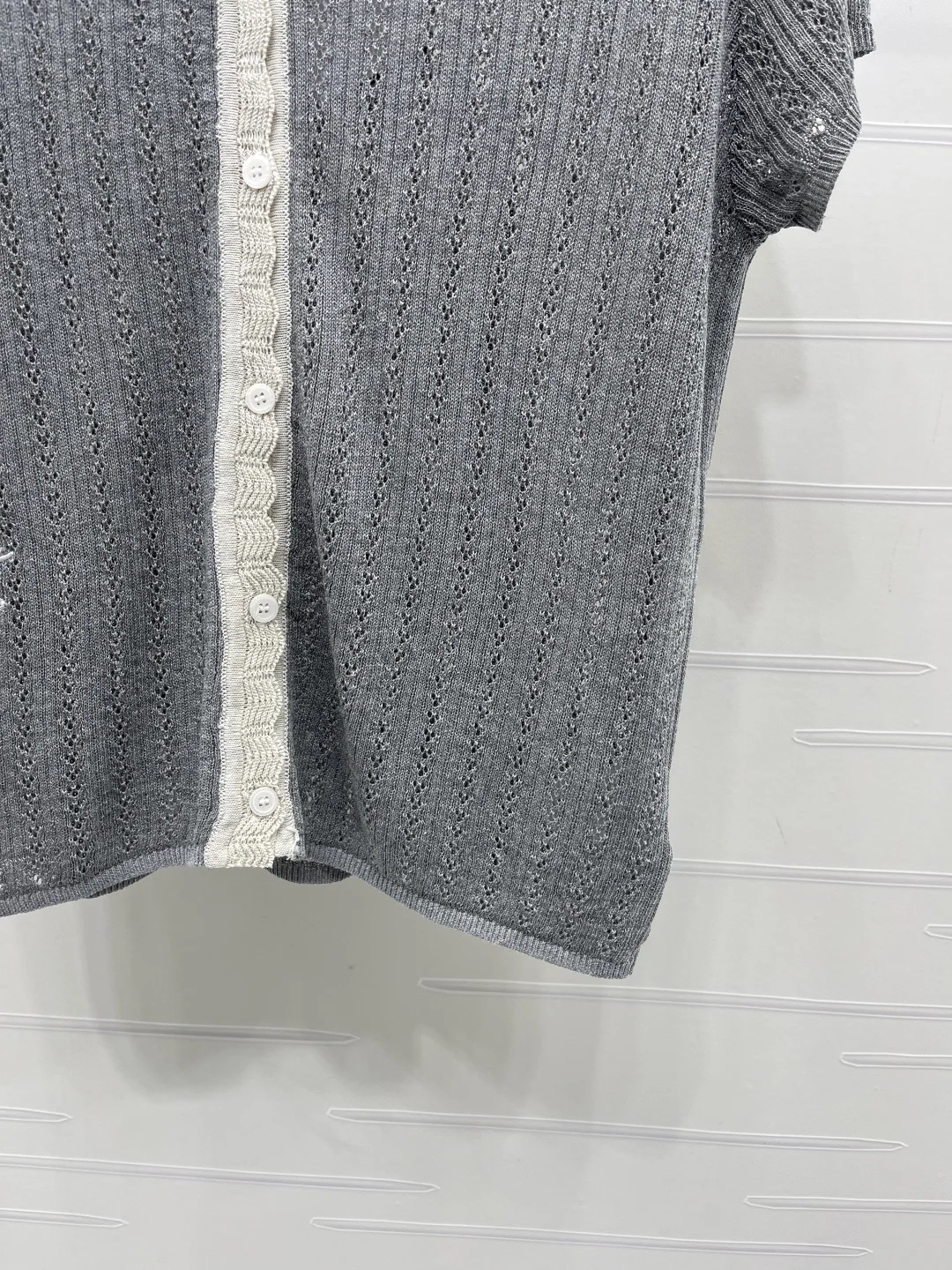 디올 레이스 트림 V넥 니트 반팔 가디건 상세 이미지 6