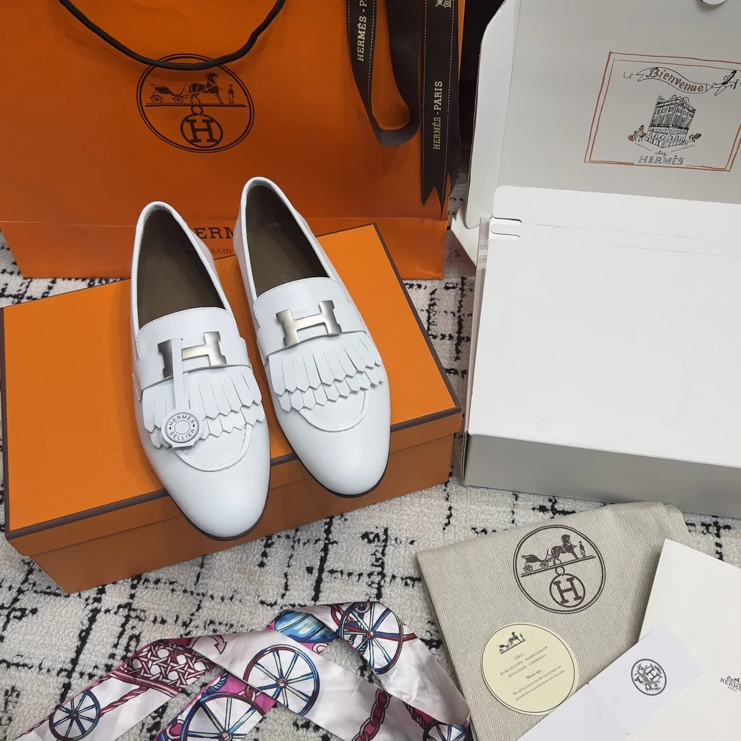 에르메스 로발 태슬 H 버클 로퍼 상세 이미지 1