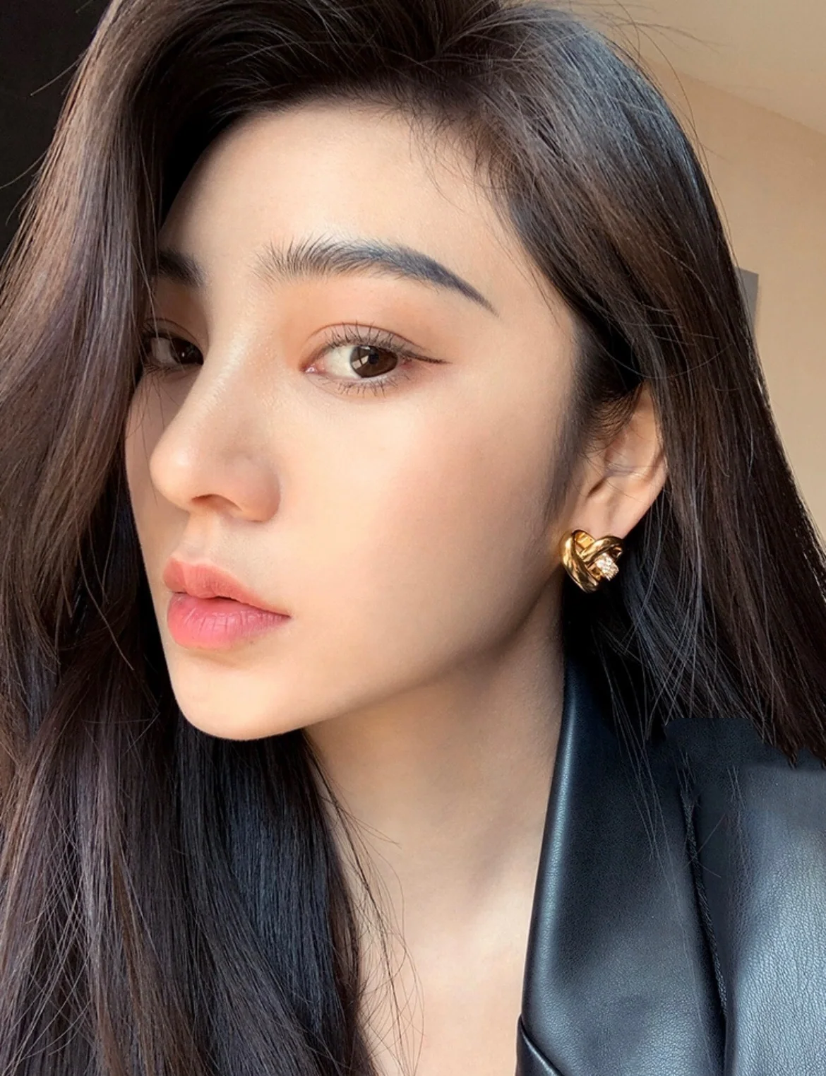 셀린느 메탈 하트 스와로브스키 크리스탈 귀걸이 상세 이미지 2