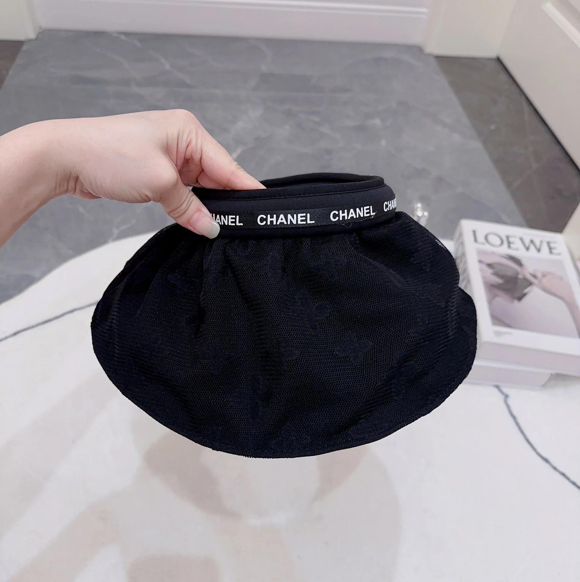 샤넬 레이스 자수 선쉐이드 바이저 모자 상세 이미지 5