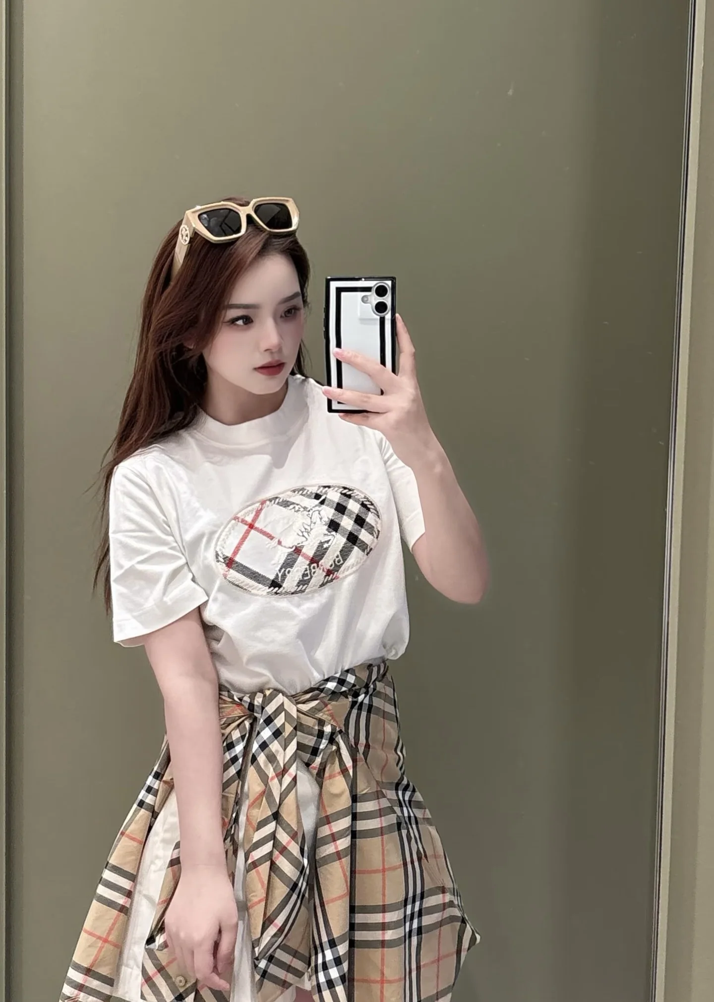 버버리 체크 자수 여성 반팔 티셔츠 상세 이미지 18