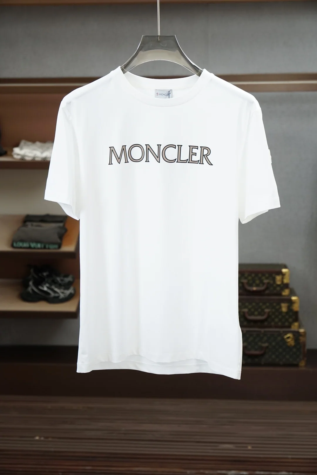 몽클레어 남성 크루넥 반팔 티셔츠 상세 이미지 1