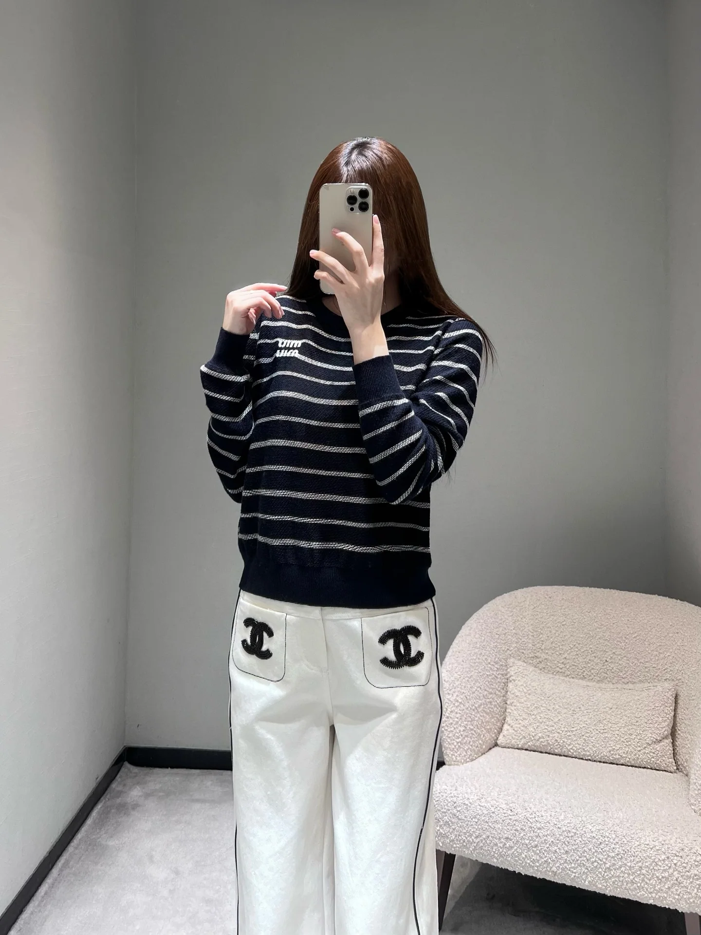 미우미우 26 SS 여성 니트 97285 Miu Miu Knit 상세 이미지 3