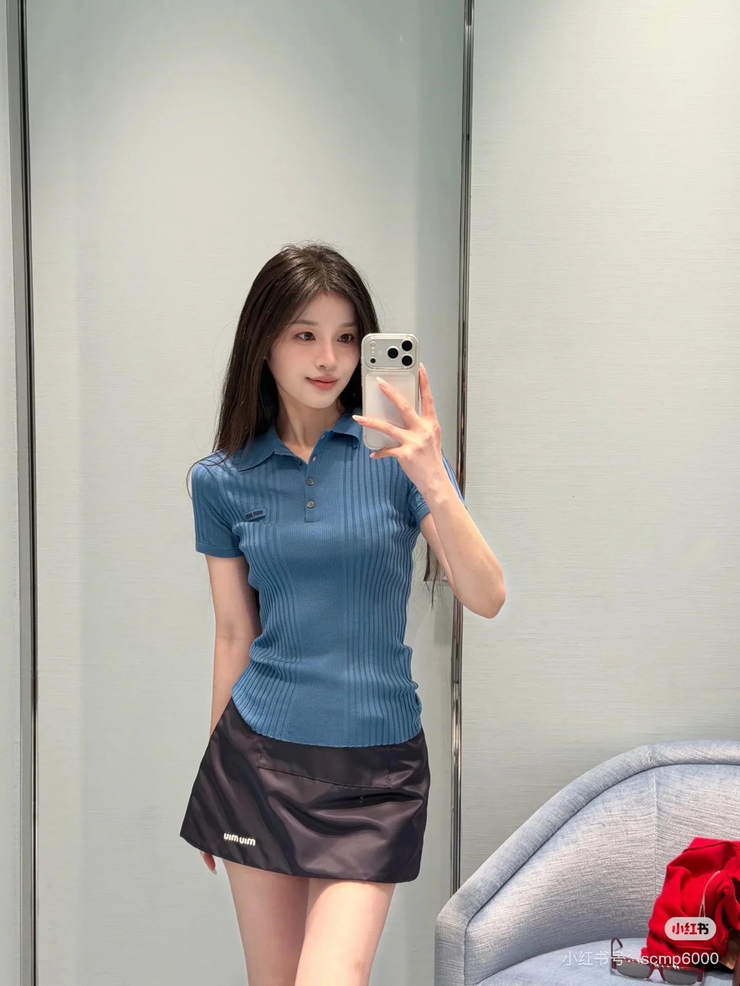미우미우 폴로 카라 반팔 니트 티셔츠 26 SS 상세 이미지 3