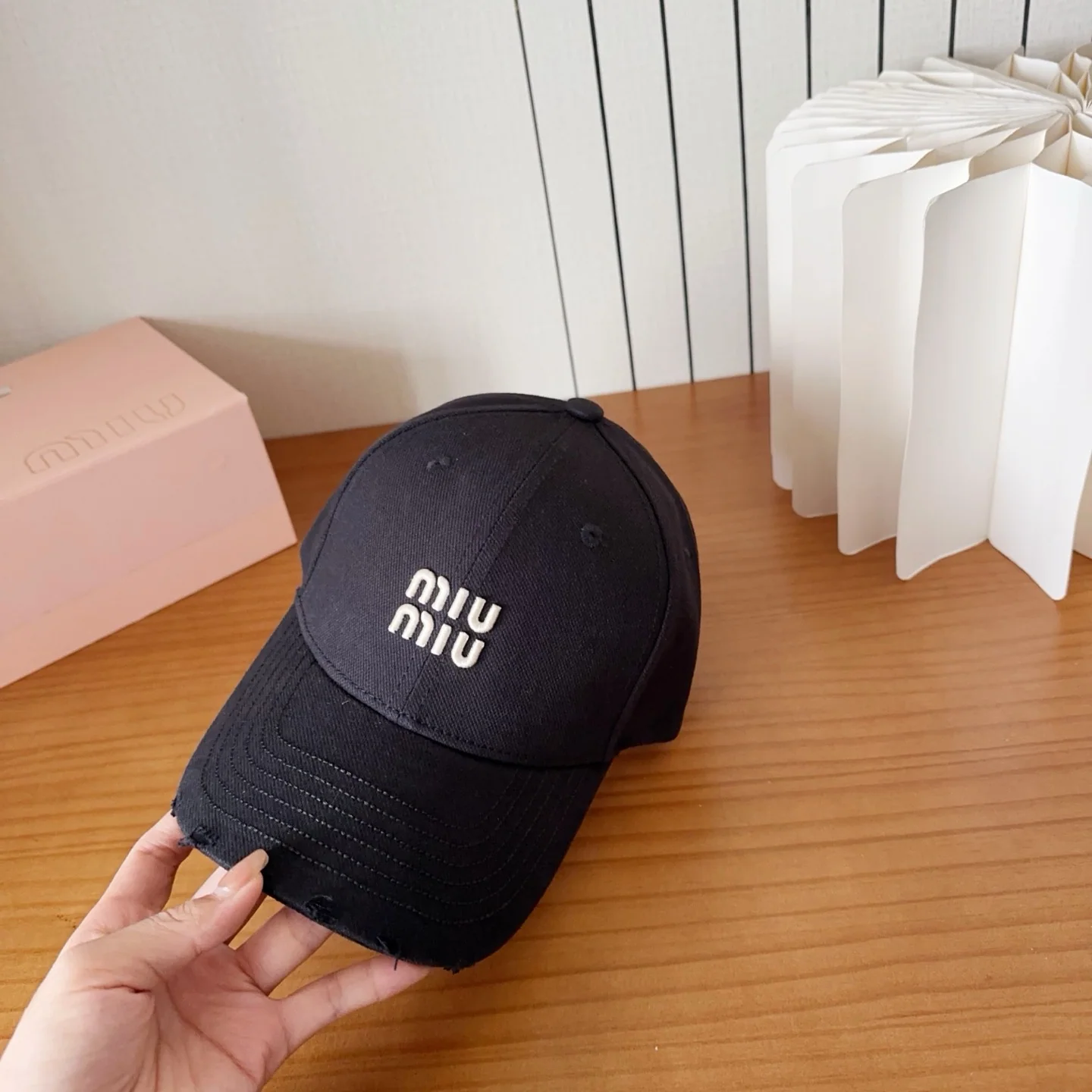 미우미우 모자 80858 Miu Miu Cap 상세 이미지 8