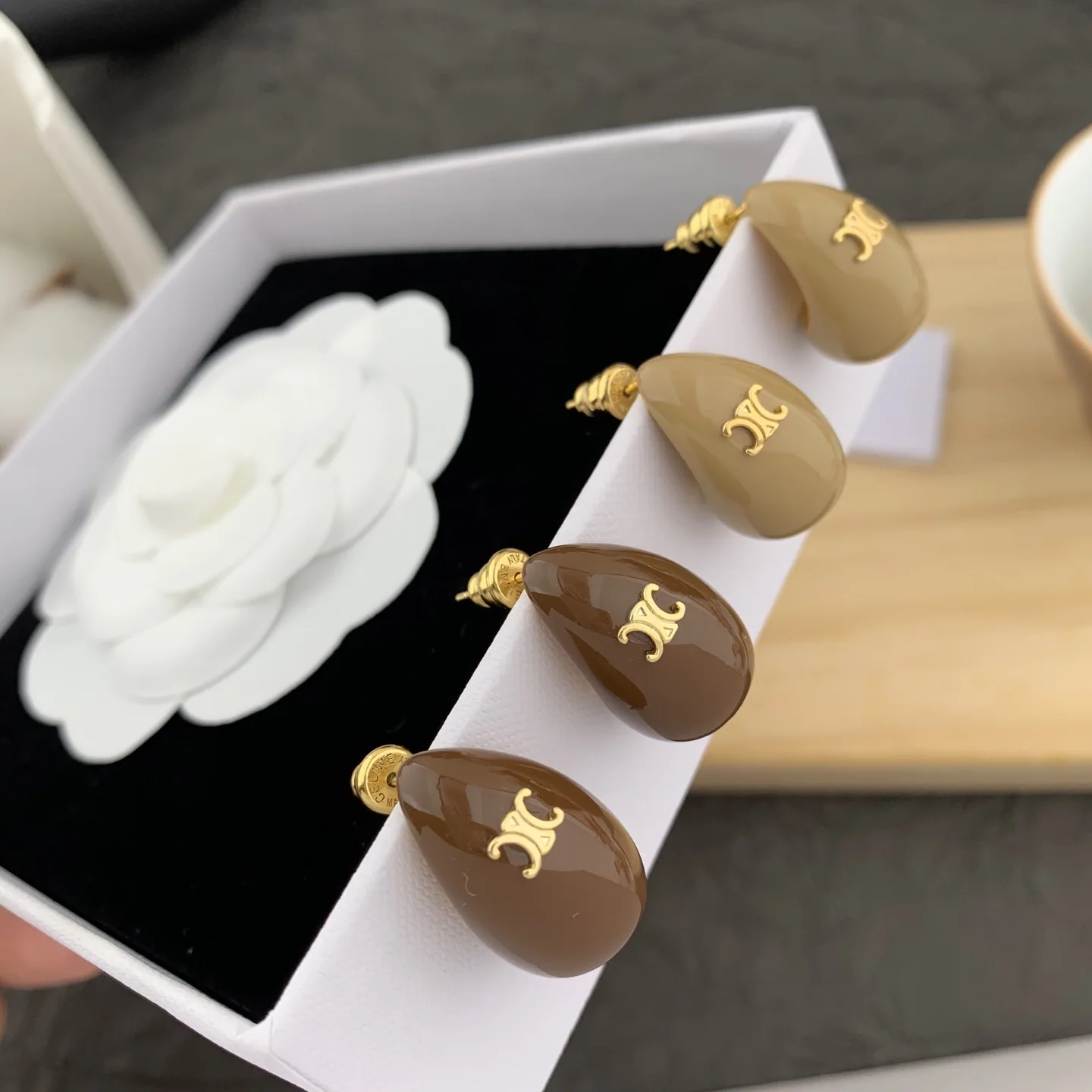 셀린느 귀걸이 69399 Celine Earrings 상세 이미지 4