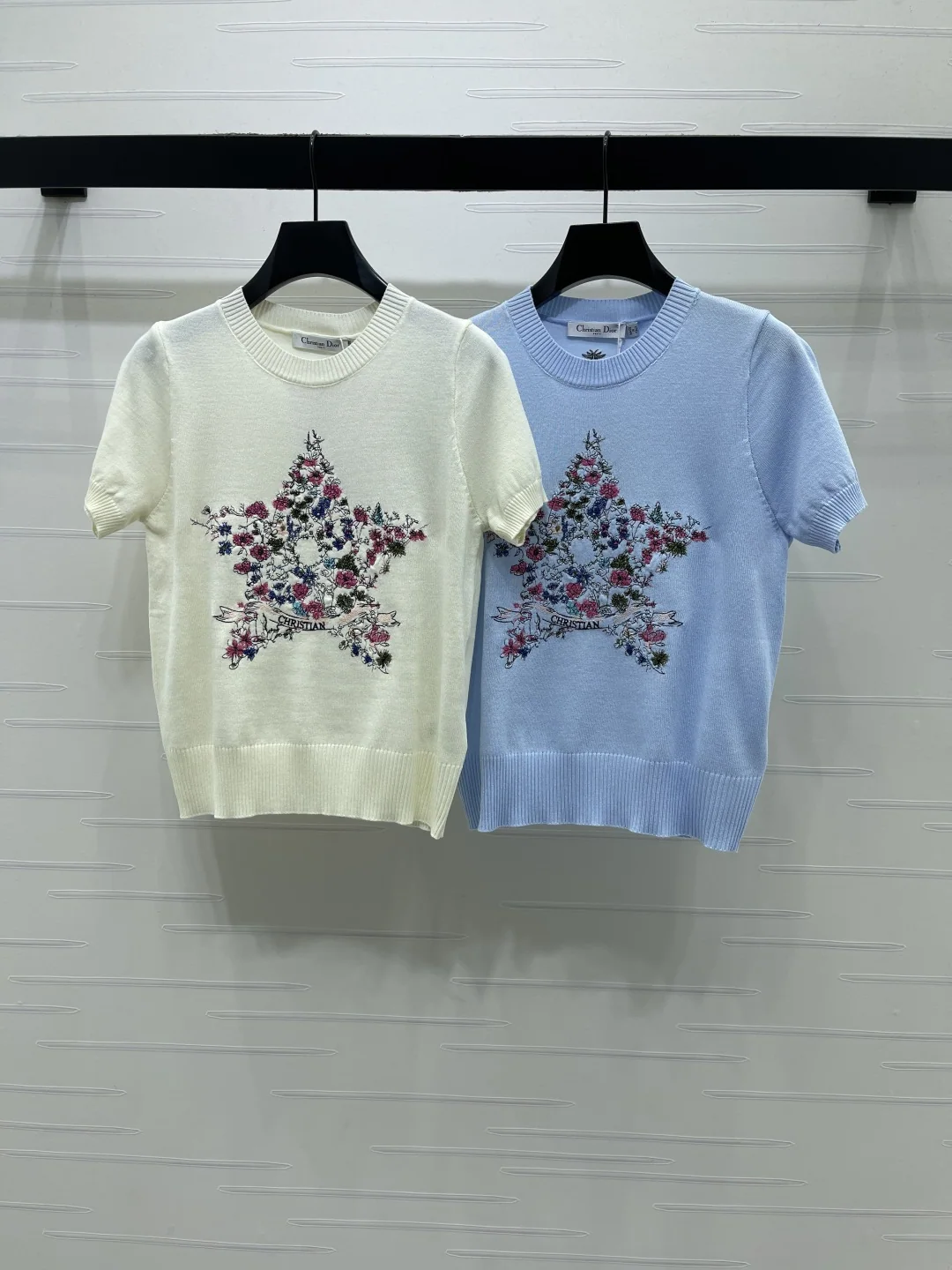 디올 펜타그램 자수 라운드넥 울 니트 반팔 탑 상세 이미지 1