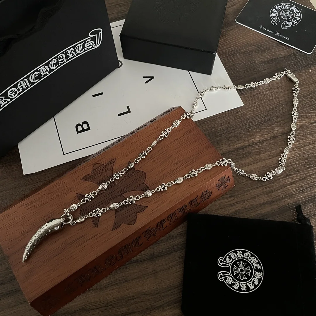 크롬하츠 클래식 레트로 아이보리 펜던트 목걸이 상세 이미지 5