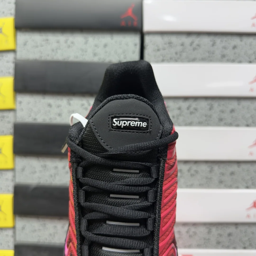 나이키 [TK] 에어 맥스 플러스 DA1472-600 201976 Nike Air Max Plus Supreme University Red 상세 이미지 7