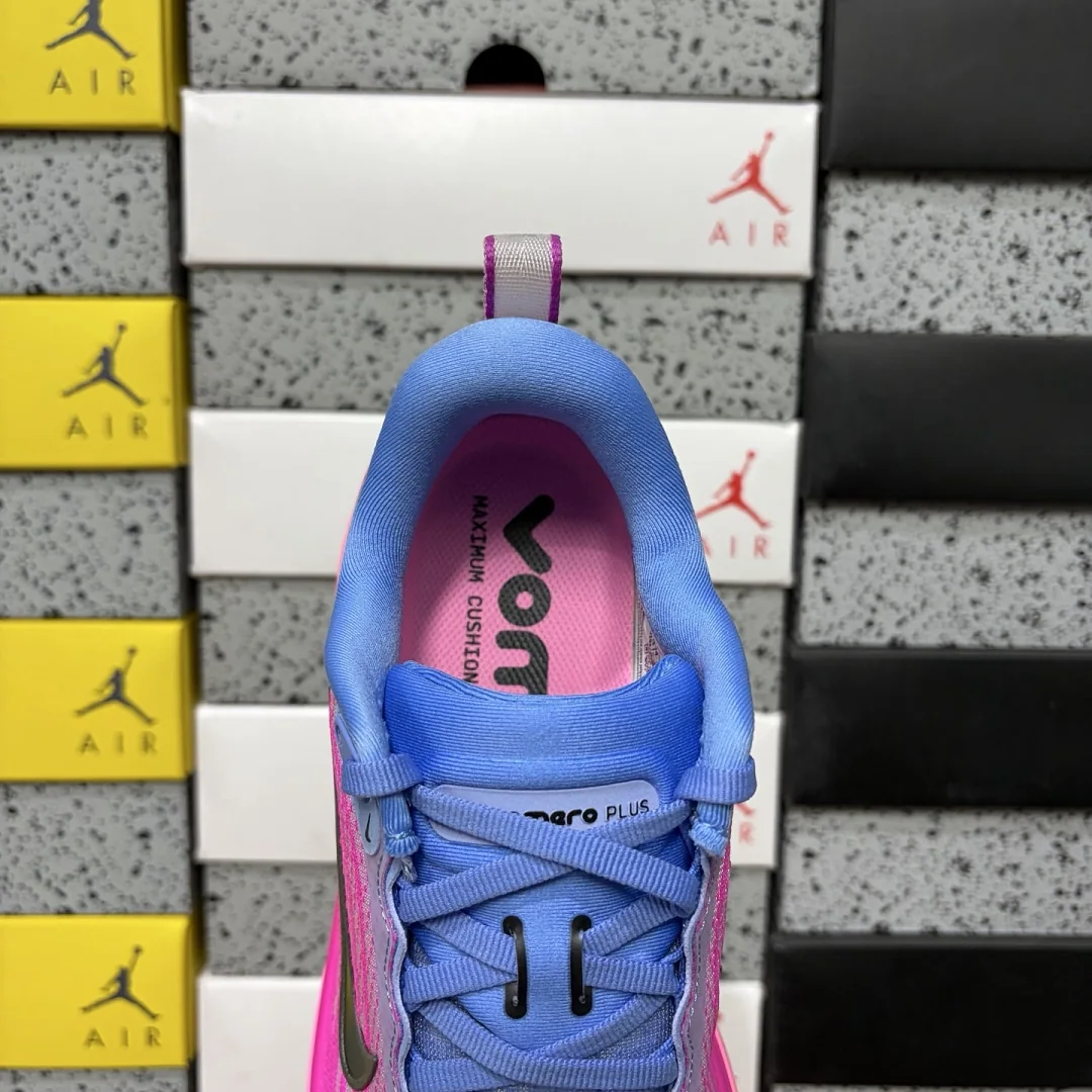 나이키 [GT] 보메로 플러스 HV8154-400 201785 Nike Vomero Plus Royal Pulse Fire Pink 상세 이미지 8