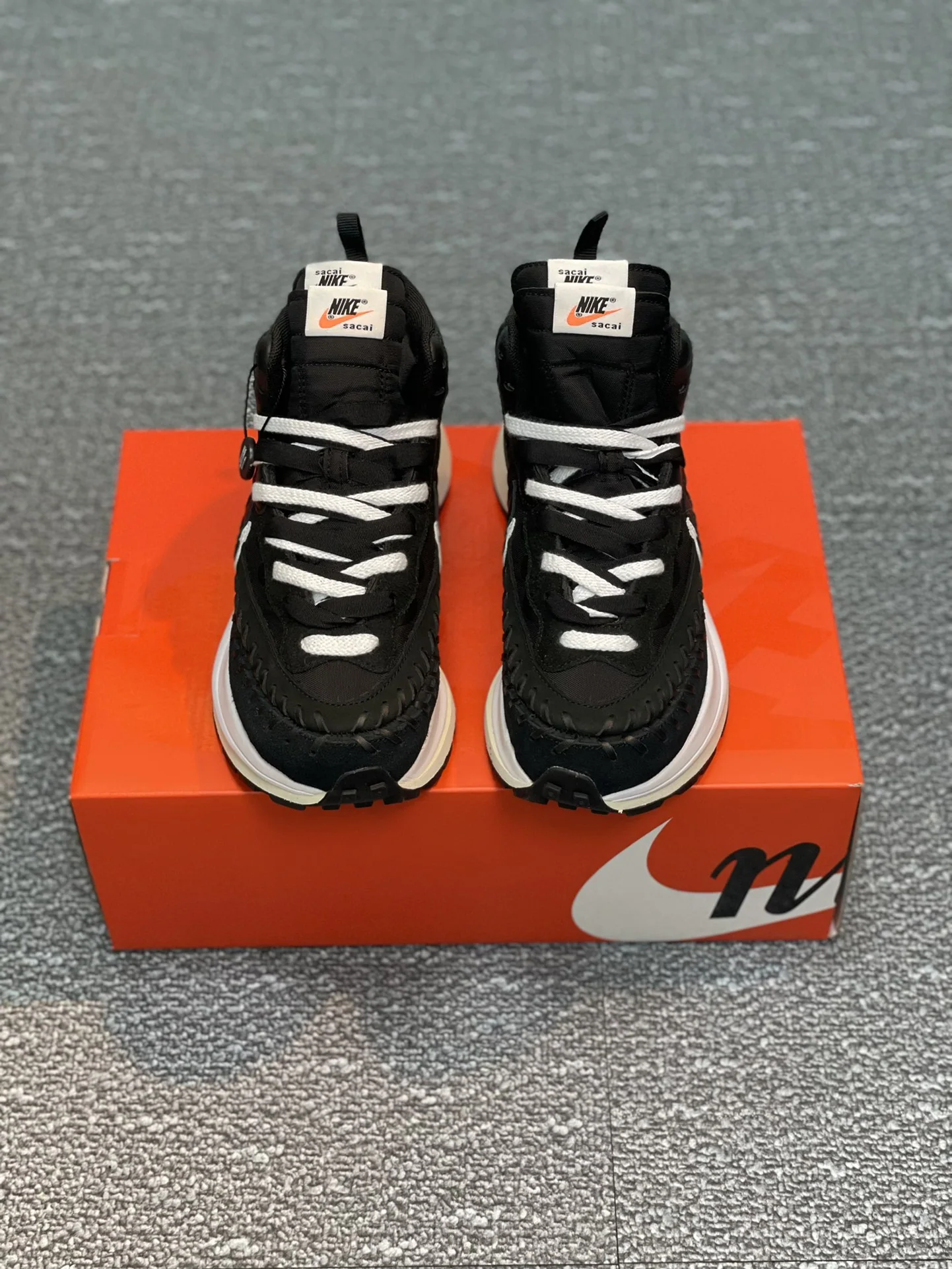 나이키사카이 베이퍼와플 블랙 플랫폼 러닝화 DH9186-001 상세 이미지 6