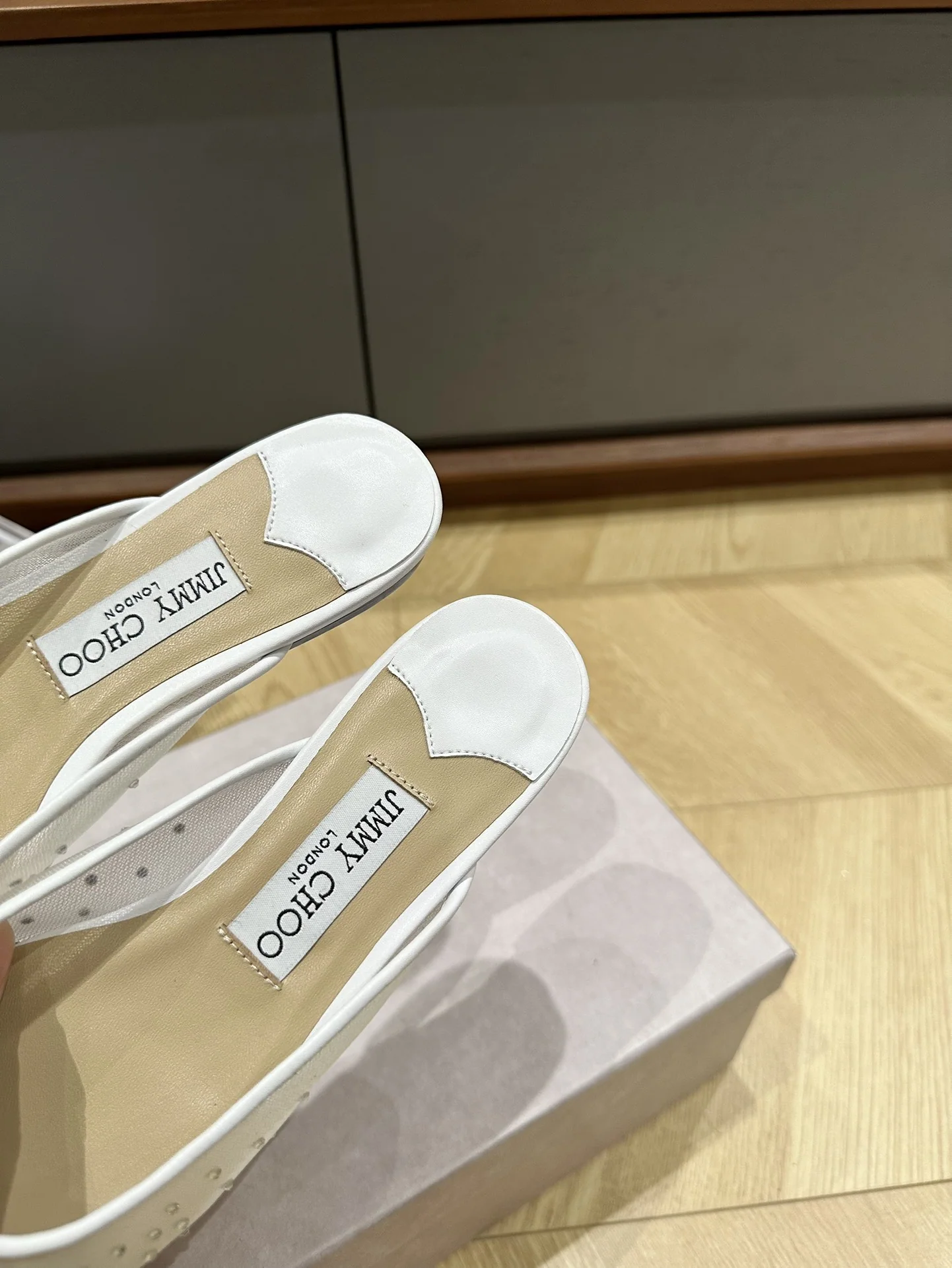 지미추 클래식 메시 하이힐 신발 8059 상세 이미지 5