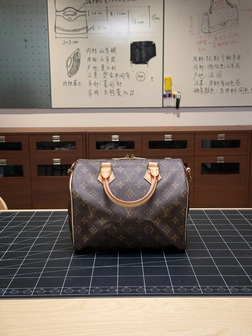 루이비통 스피디 25 모노그램 가방 M46977