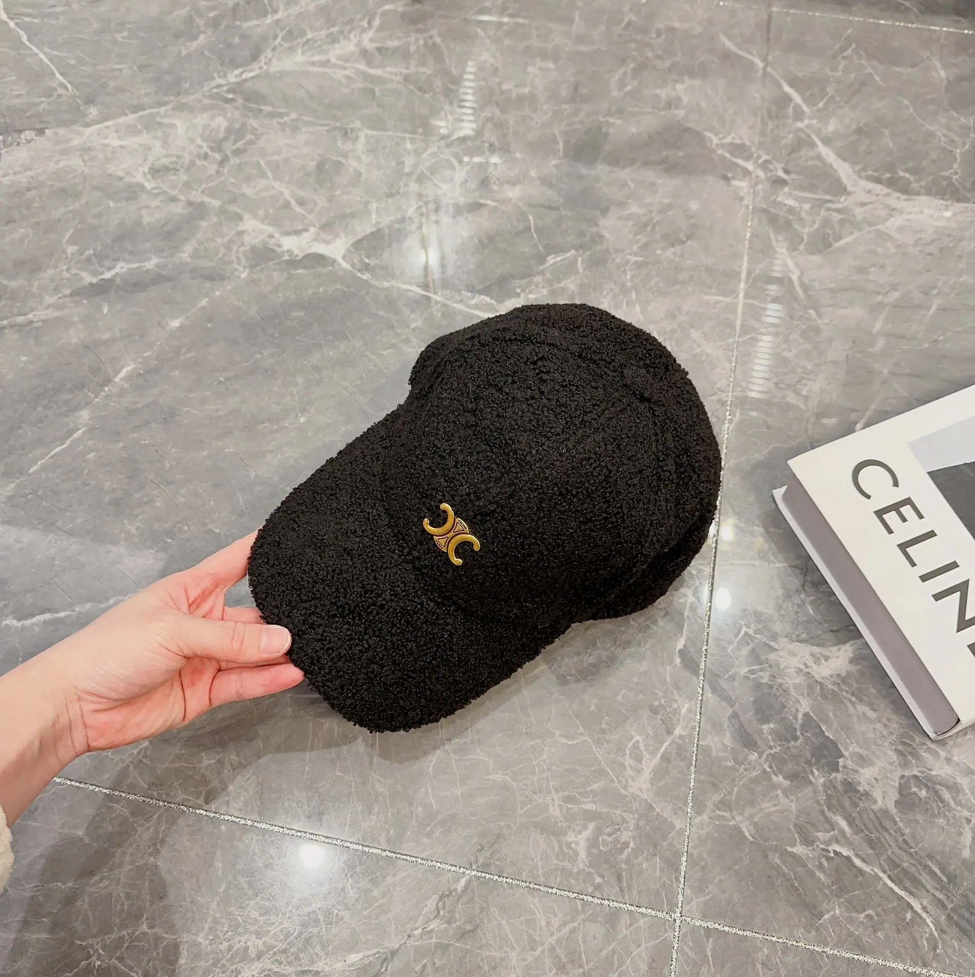 셀린느 모자 83223 Celine Cap 상세 이미지 9
