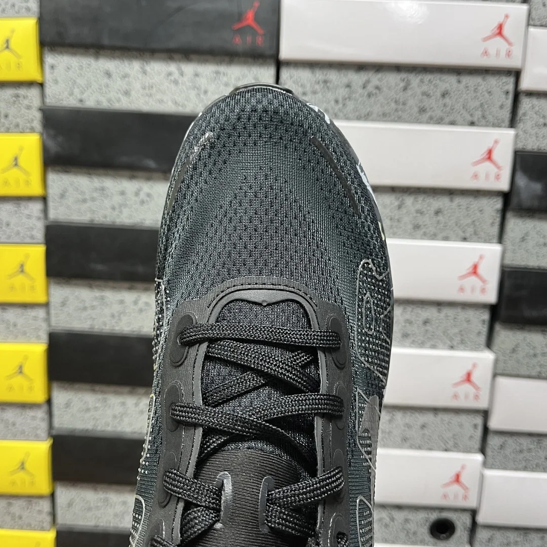 나이키 [M] 보메로 프리미엄 I07325 201653 Nike Vomero Premium Realtree Camo Black -001 상세 이미지 4