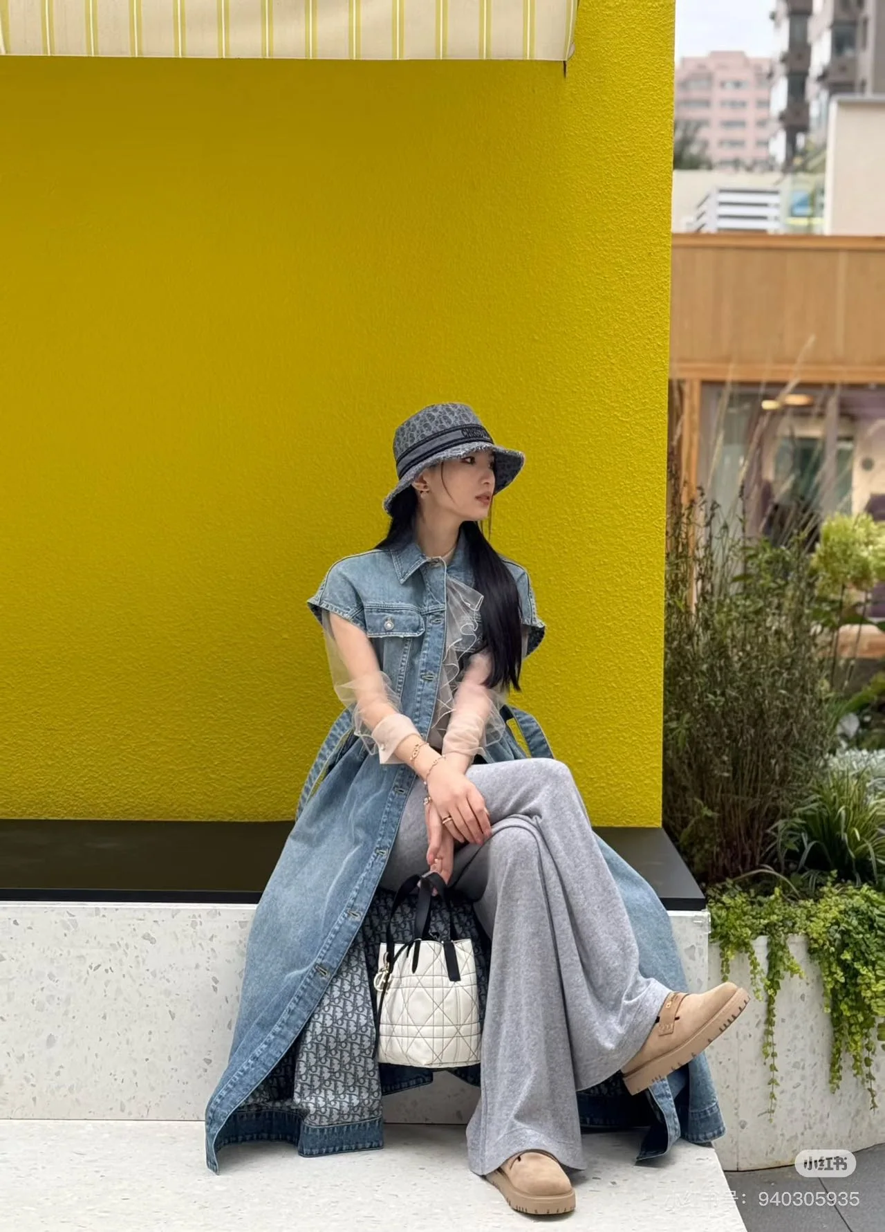 디올 CD로고 자수 벨트 데님 슬림핏 반팔 원피스 상세 이미지 4