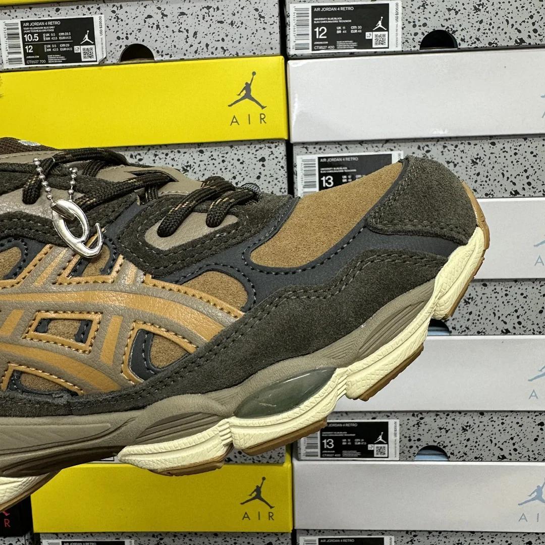 아식스 [CZ] 젤 NYC 1203A477-200 200257 Asics Gel-NYC Brown Storm Tan Presidio 상세 이미지 6