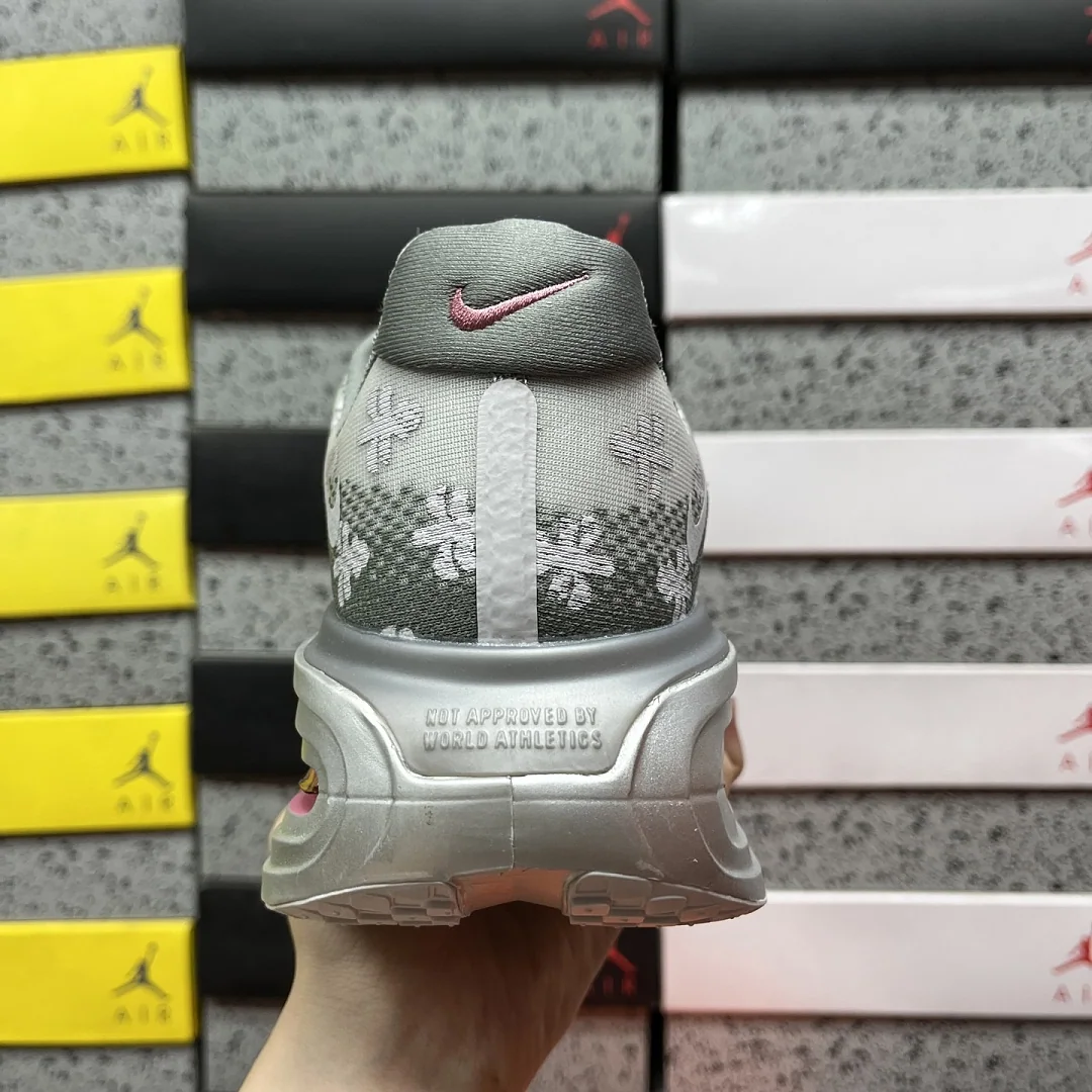 나이키 [CG] 보메로 프리미엄 IO0028-001 201997 Nike Vomero Premium 상세 이미지 5
